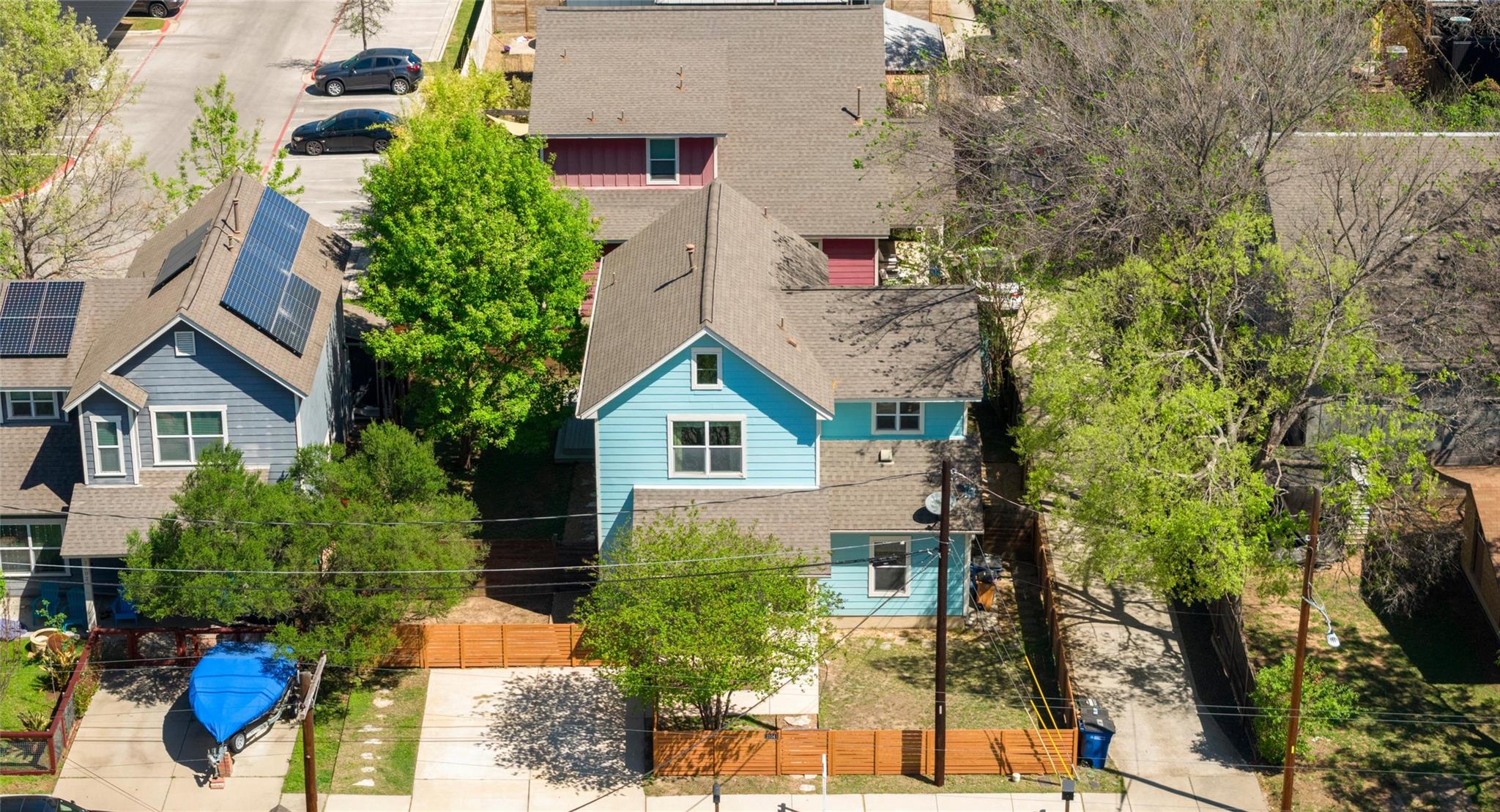 3104 Neal ST