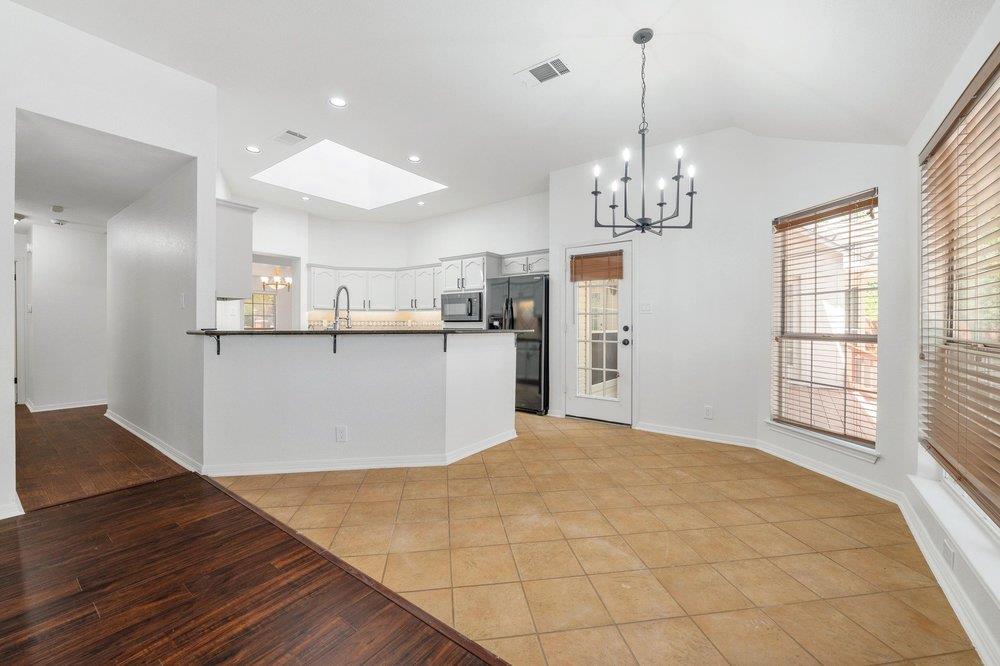 209 El Rio DR