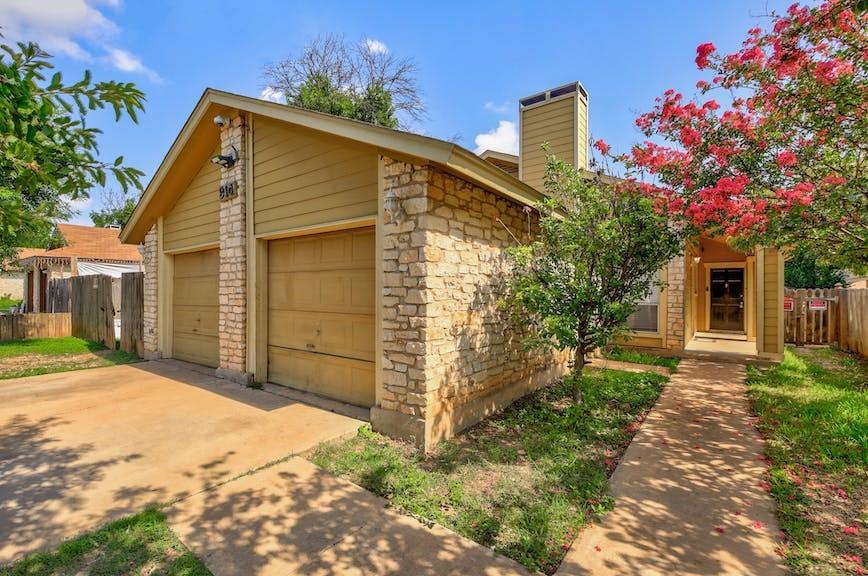 914 Bird Creek DR