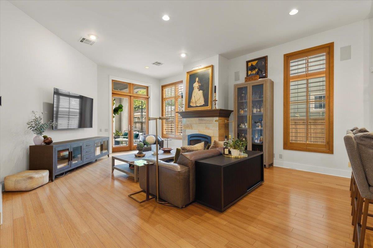 2207 Forest TRL # A