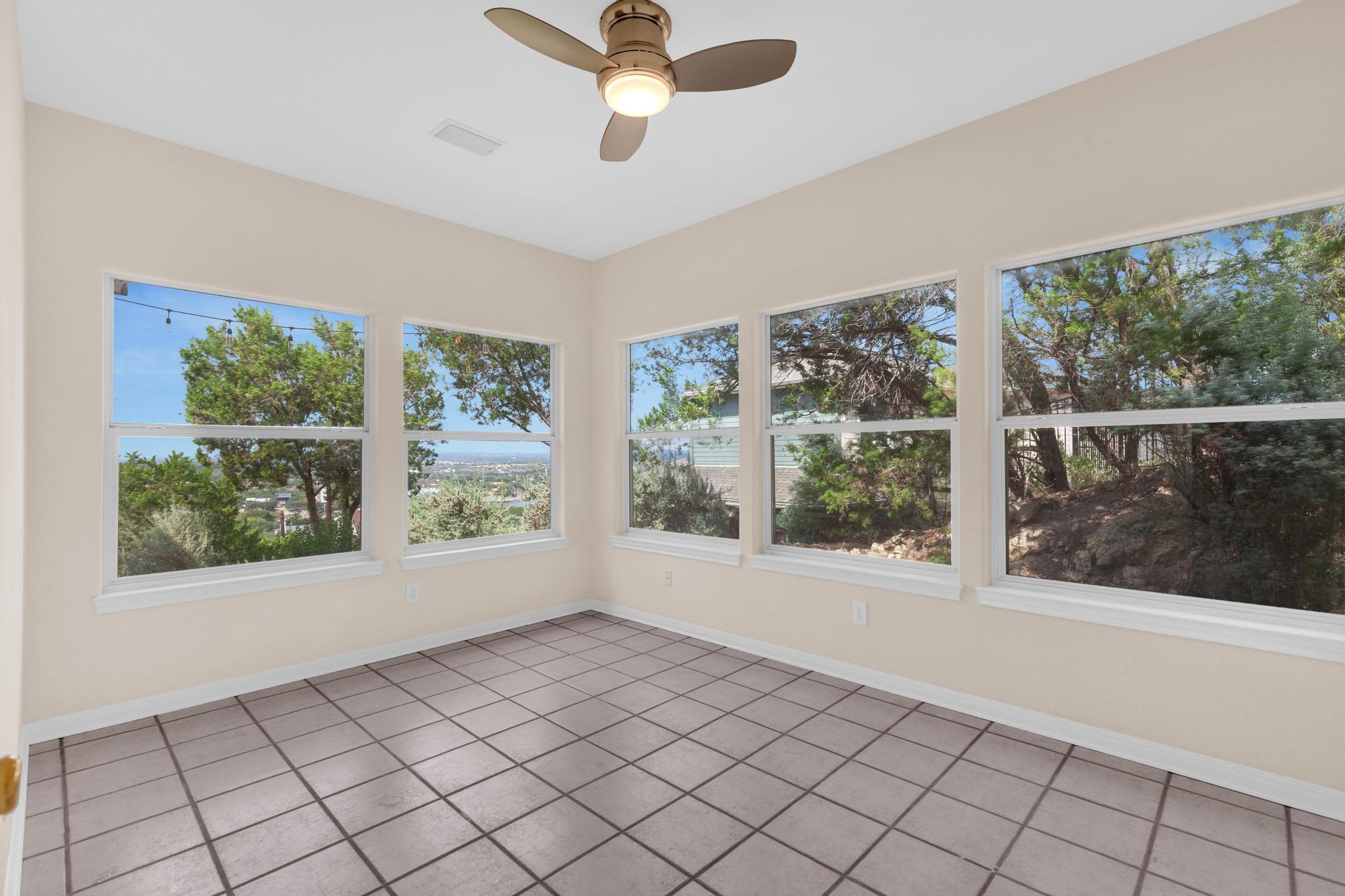 403 Rogart DR