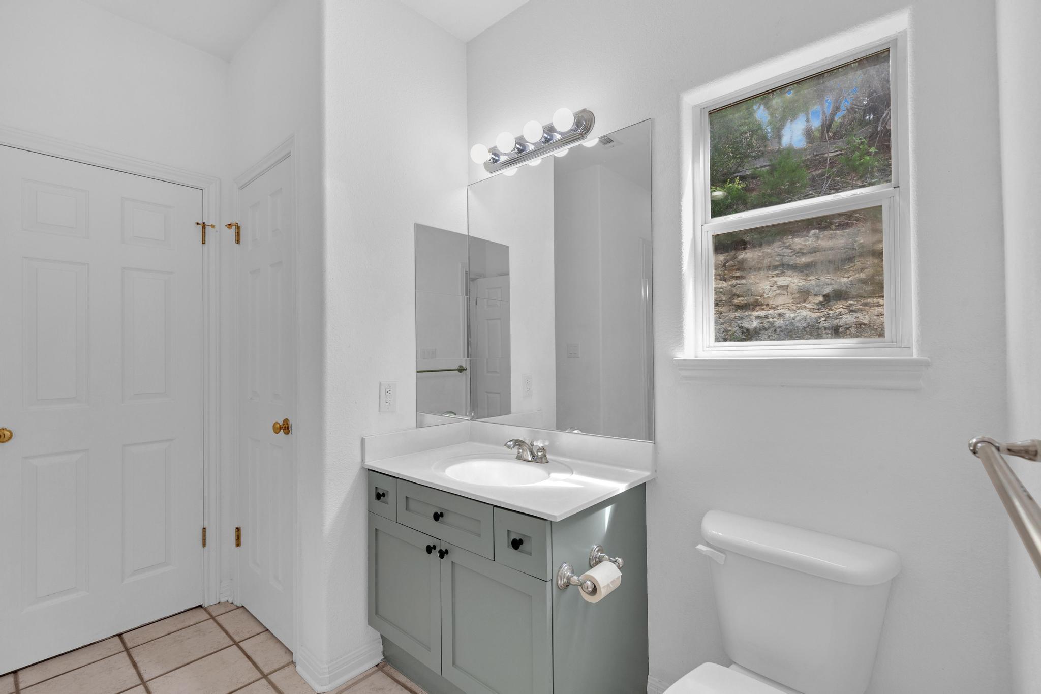 403 Rogart DR