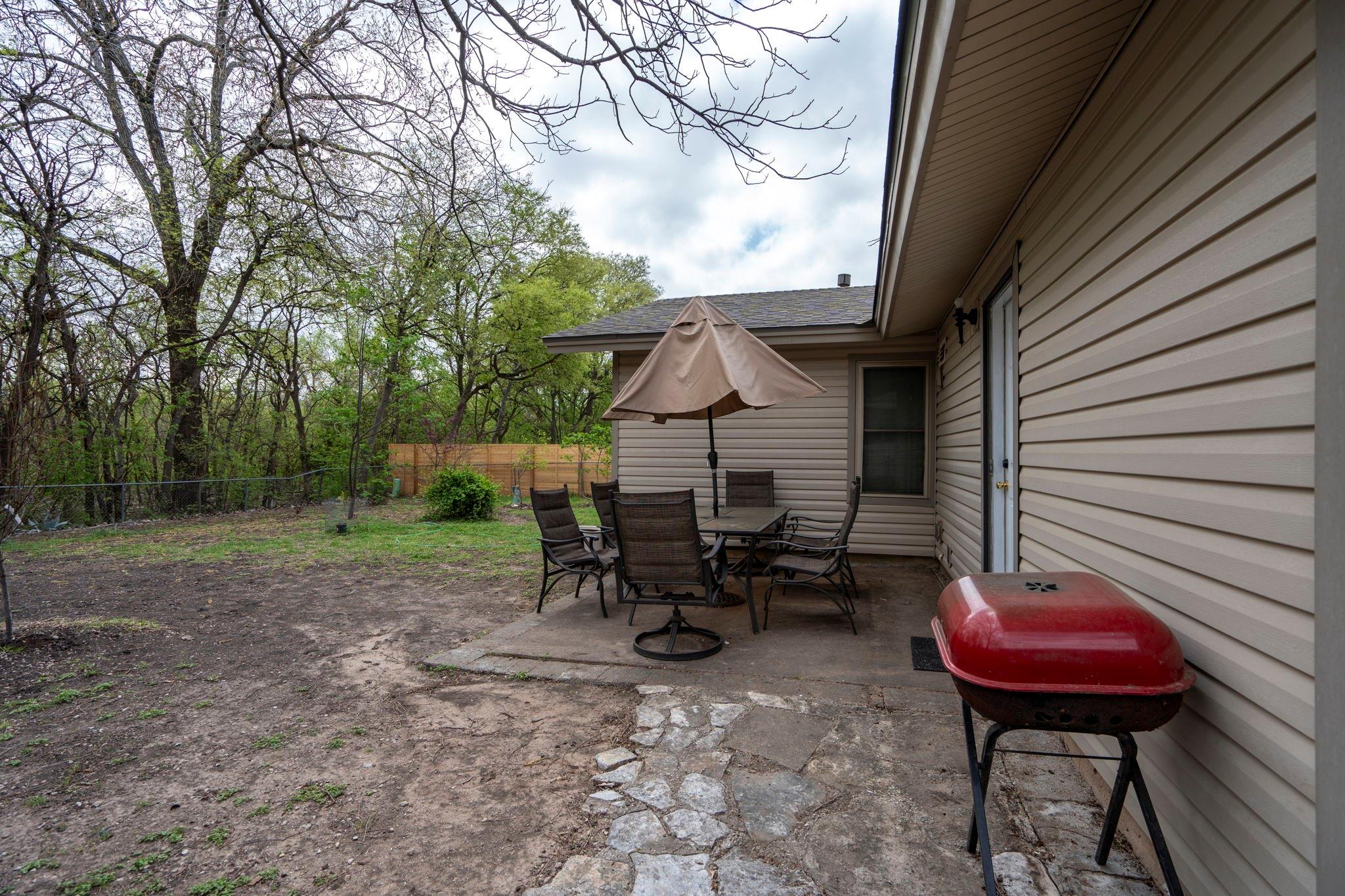 9505 Oriole DR