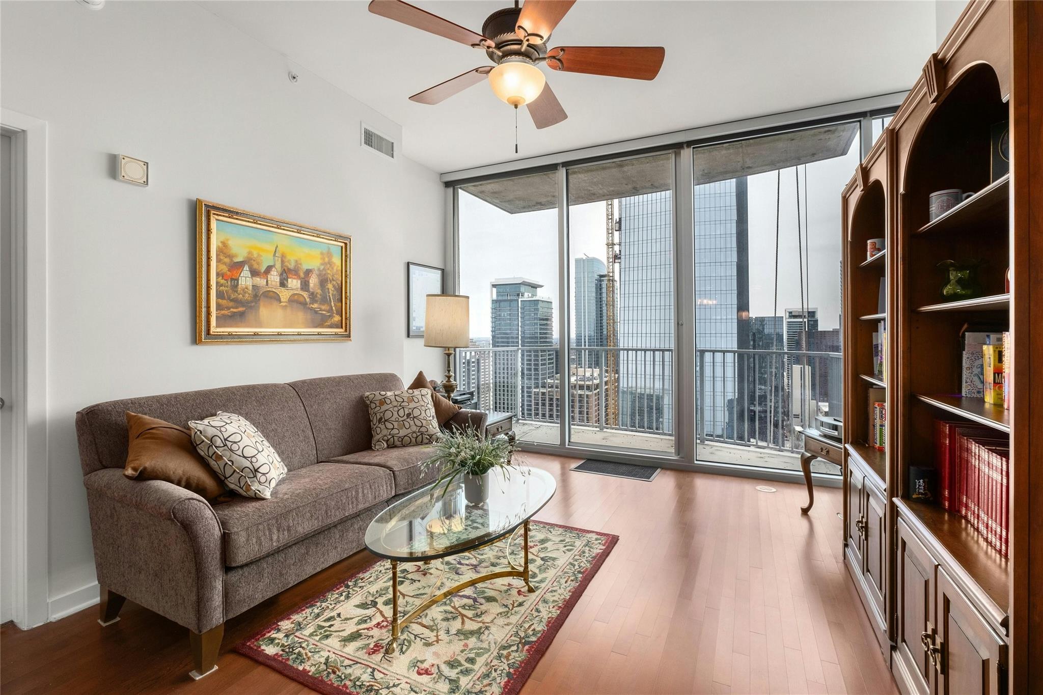 360 Nueces ST # 3705
