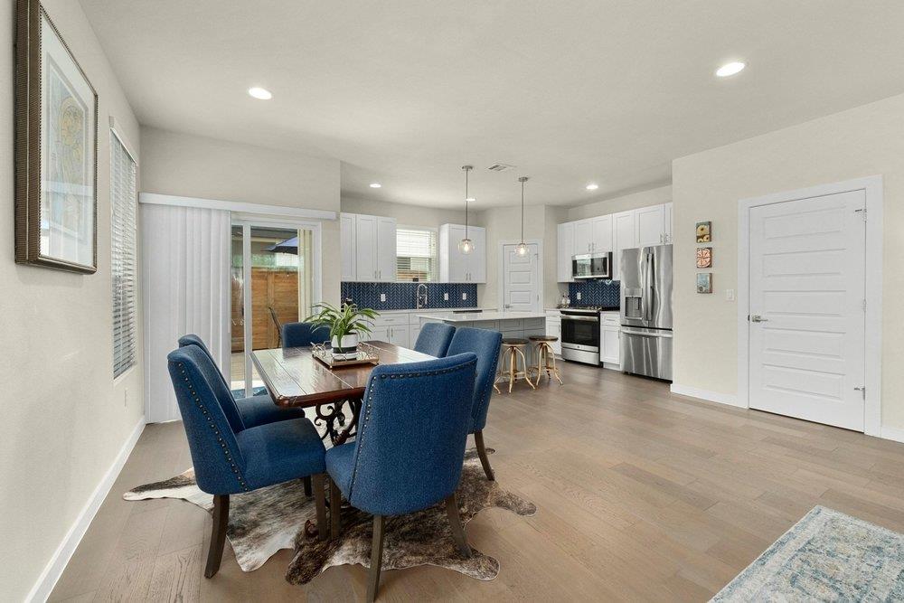 913 Valdez ST # B Unit: A & B