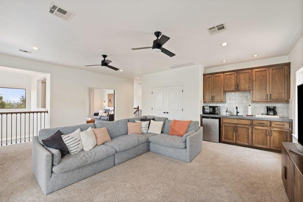 207 Spellbrook LN