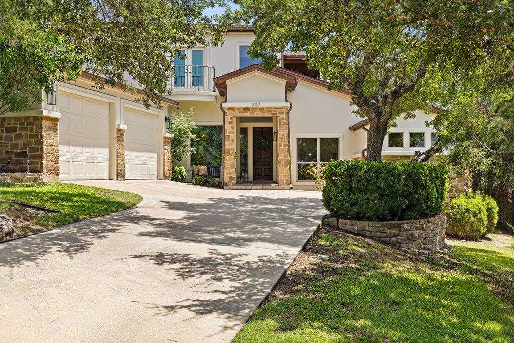 207 Spellbrook LN