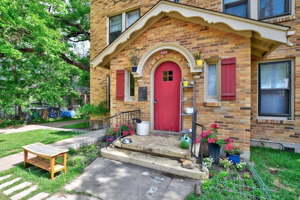 804 Rutherford Place