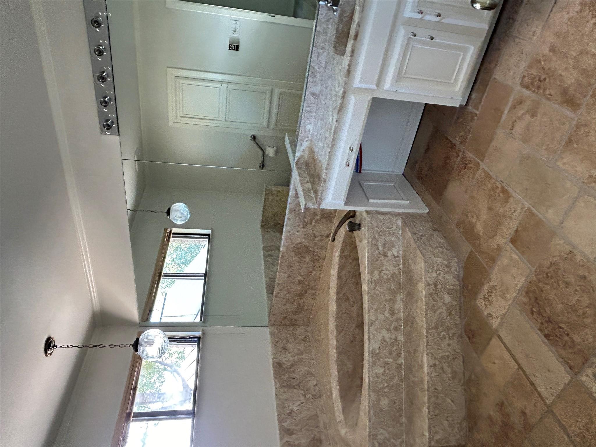 712 Rolling Green DR