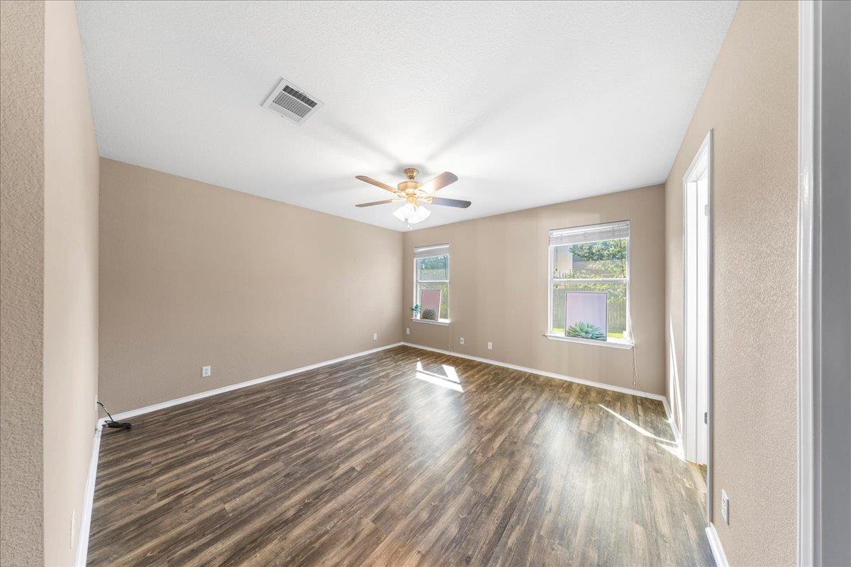 202 Ashbury DR, Leander