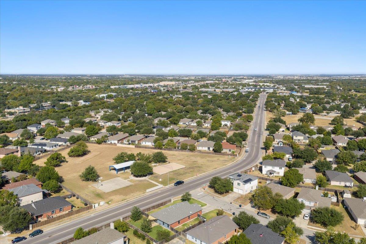 202 Ashbury DR, Leander