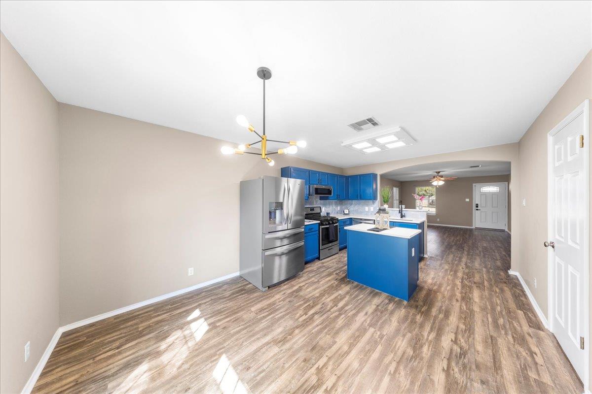 202 Ashbury DR, Leander