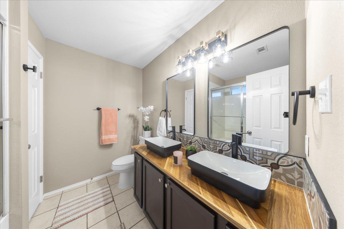 202 Ashbury DR, Leander