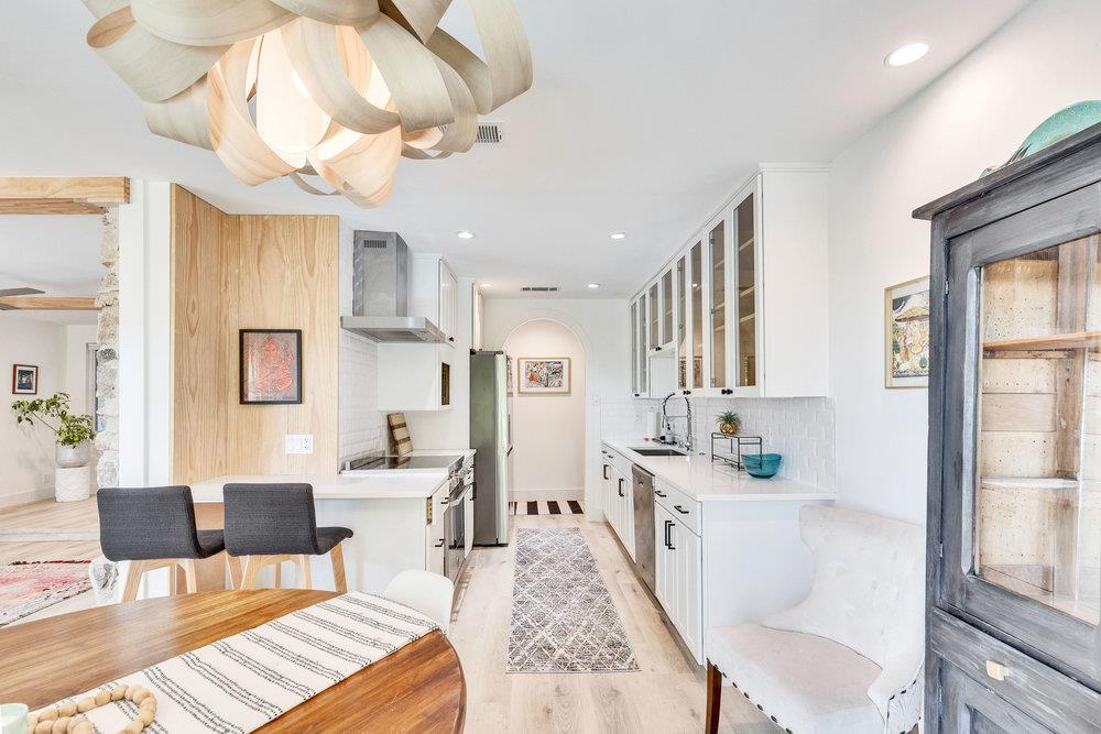 2419 Trail Of The Madrones