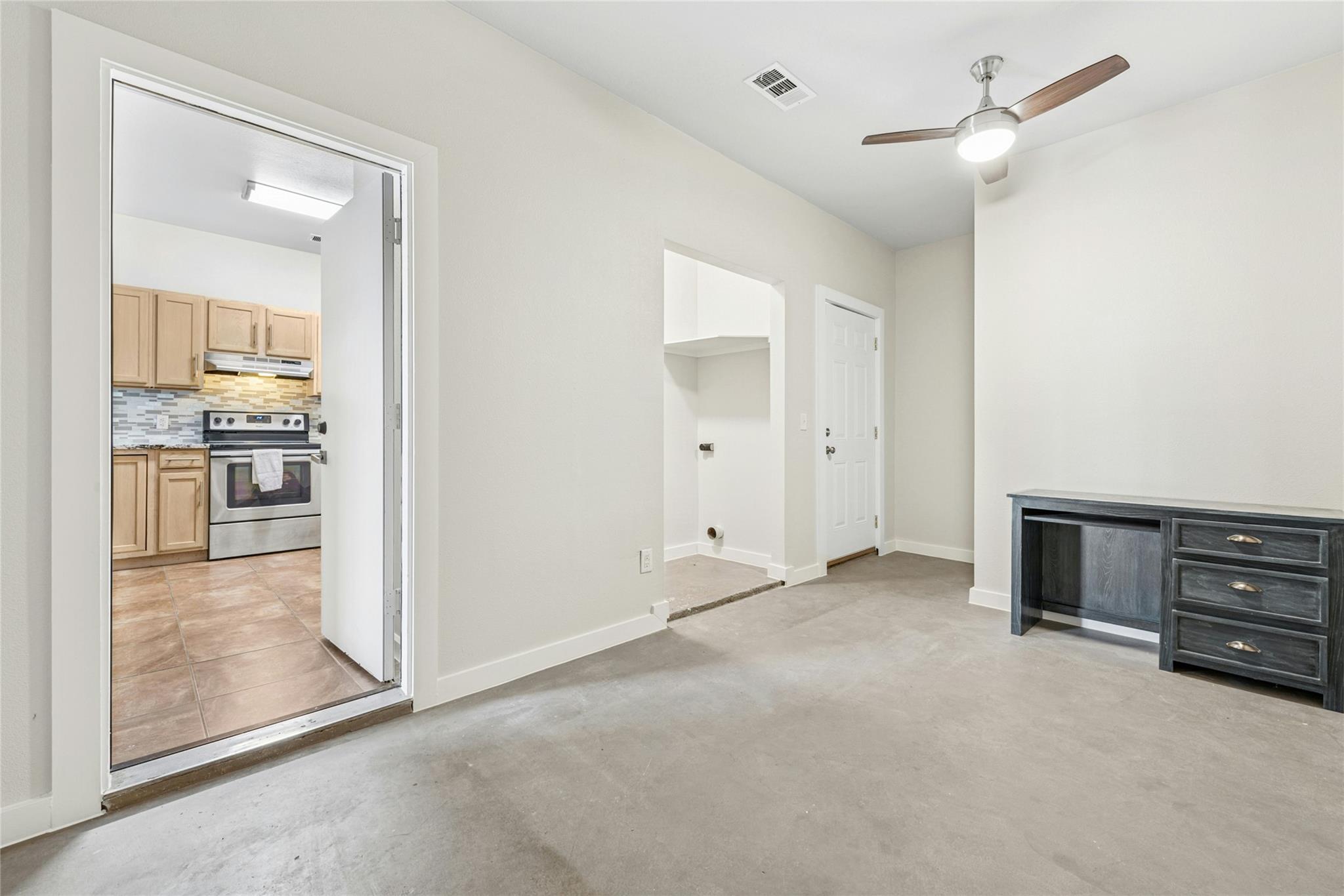 700 Clearview CIR