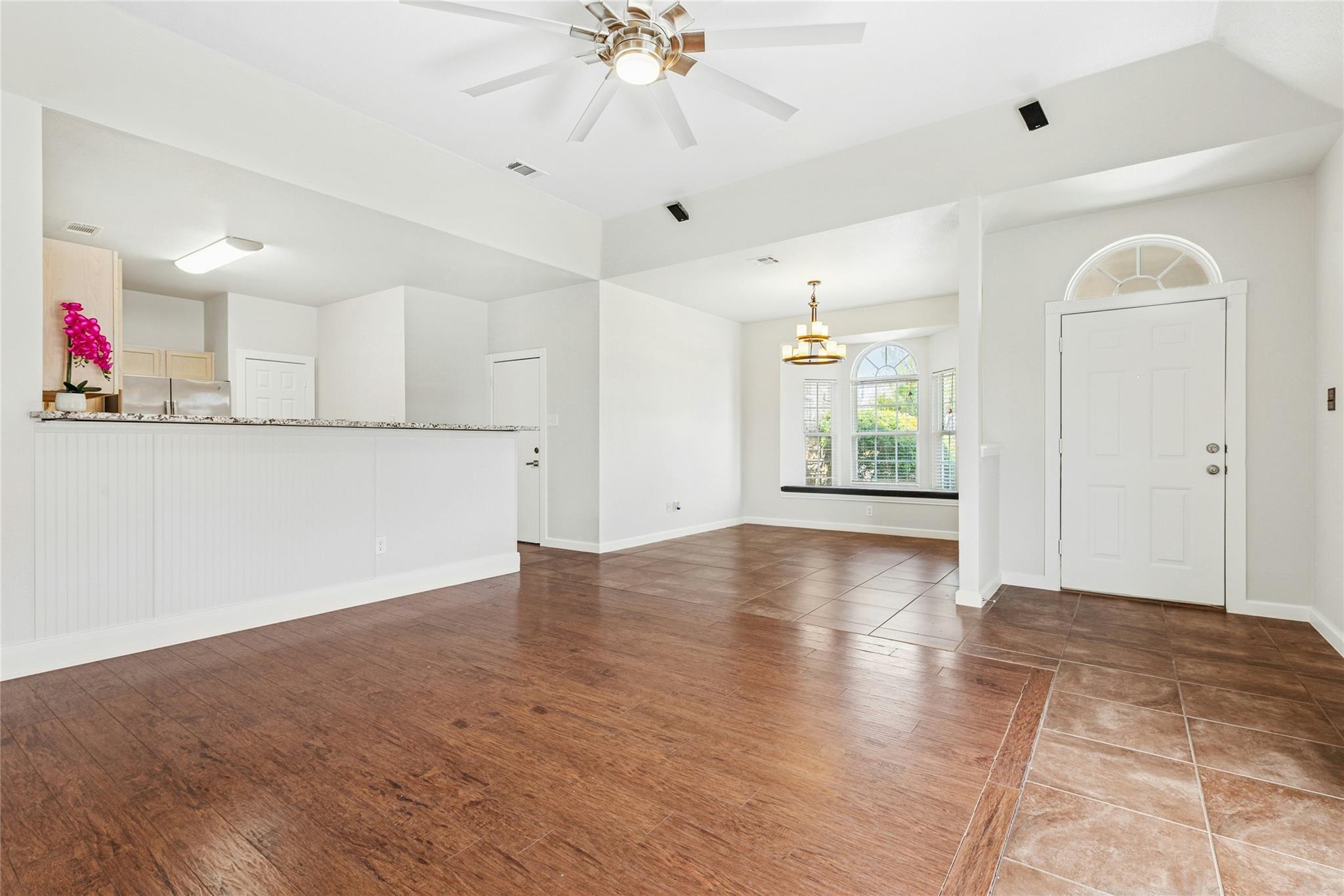 700 Clearview CIR