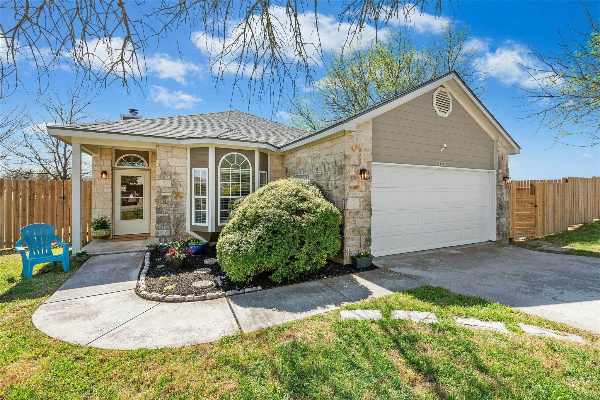 700 Clearview CIR