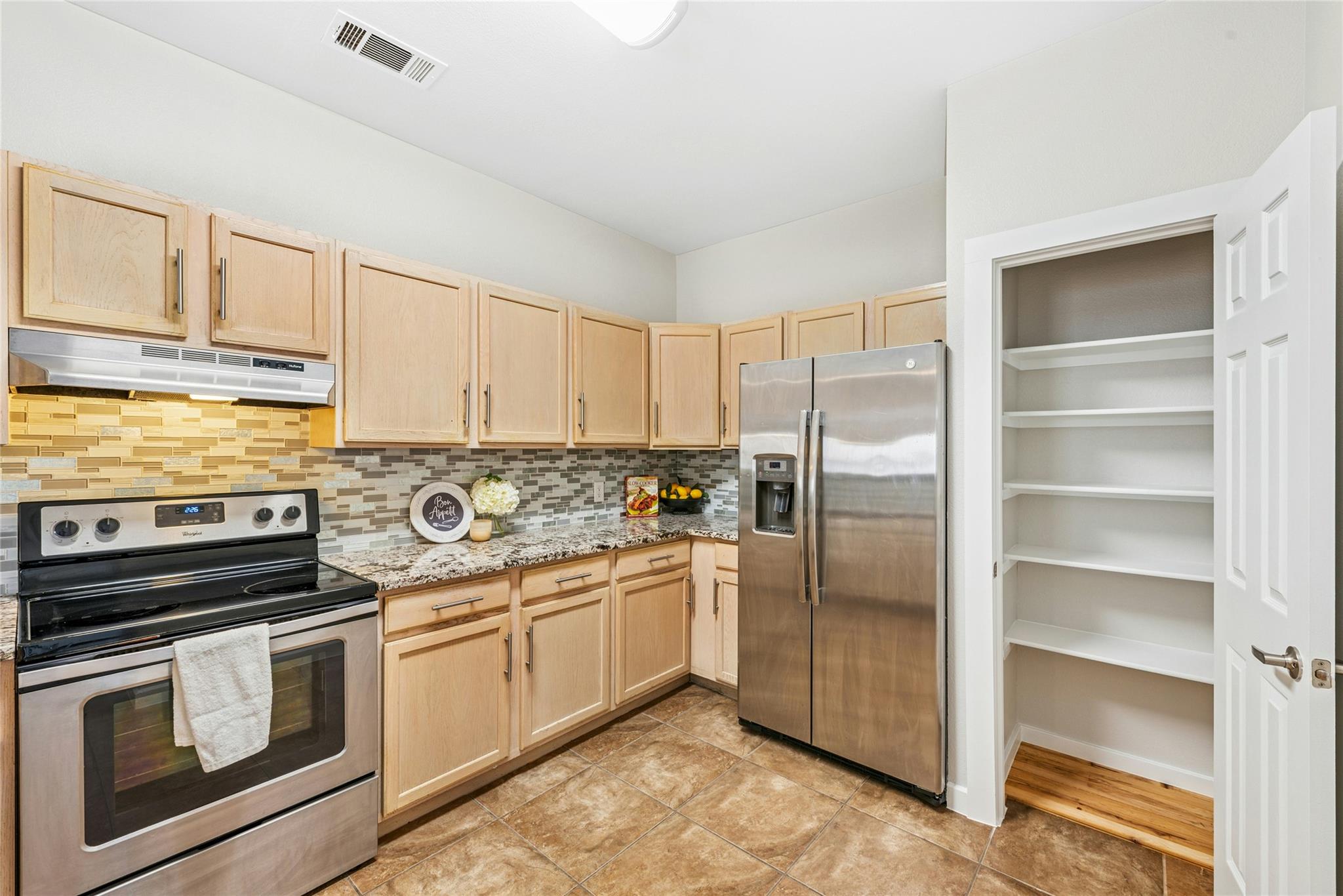 700 Clearview CIR