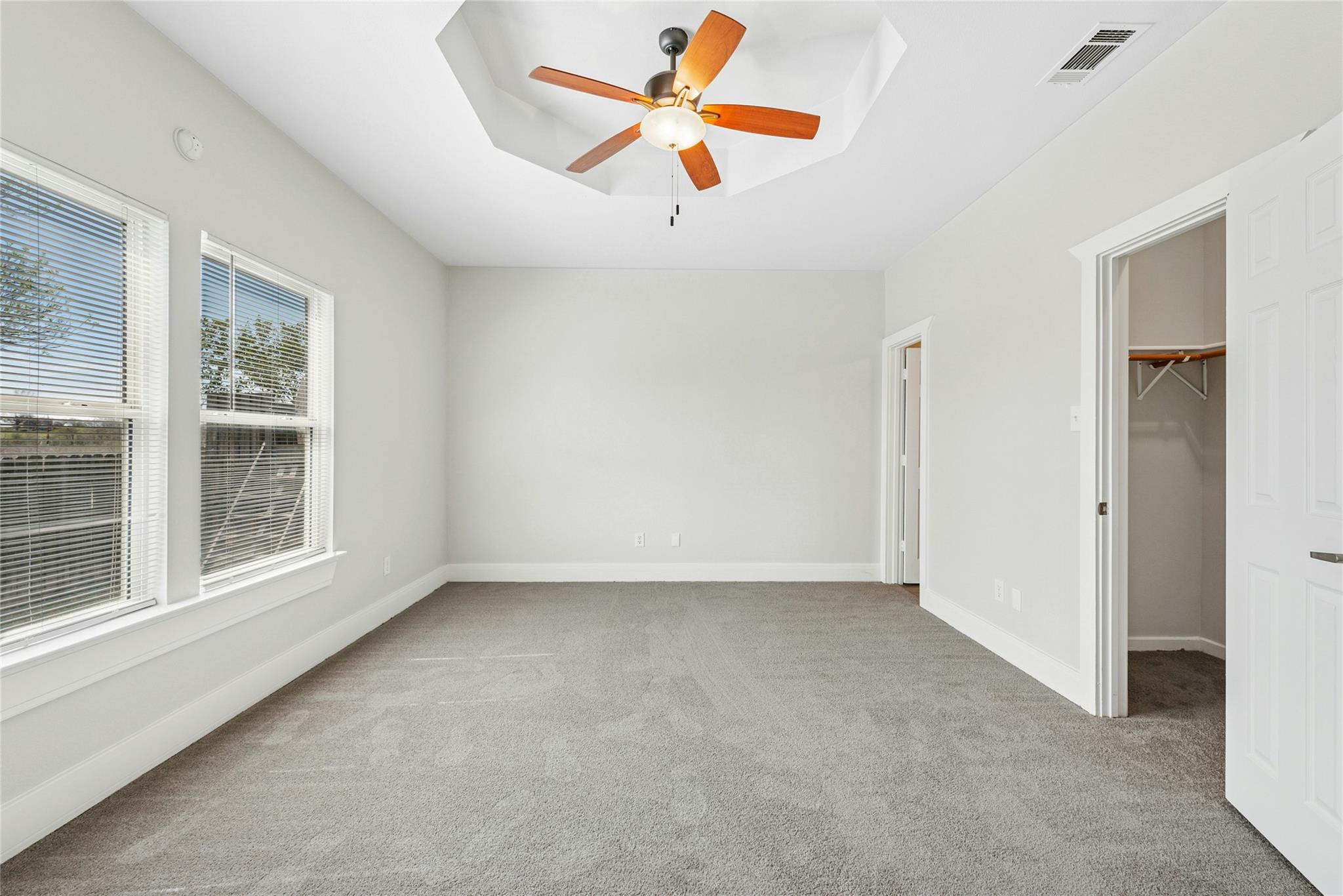 700 Clearview CIR