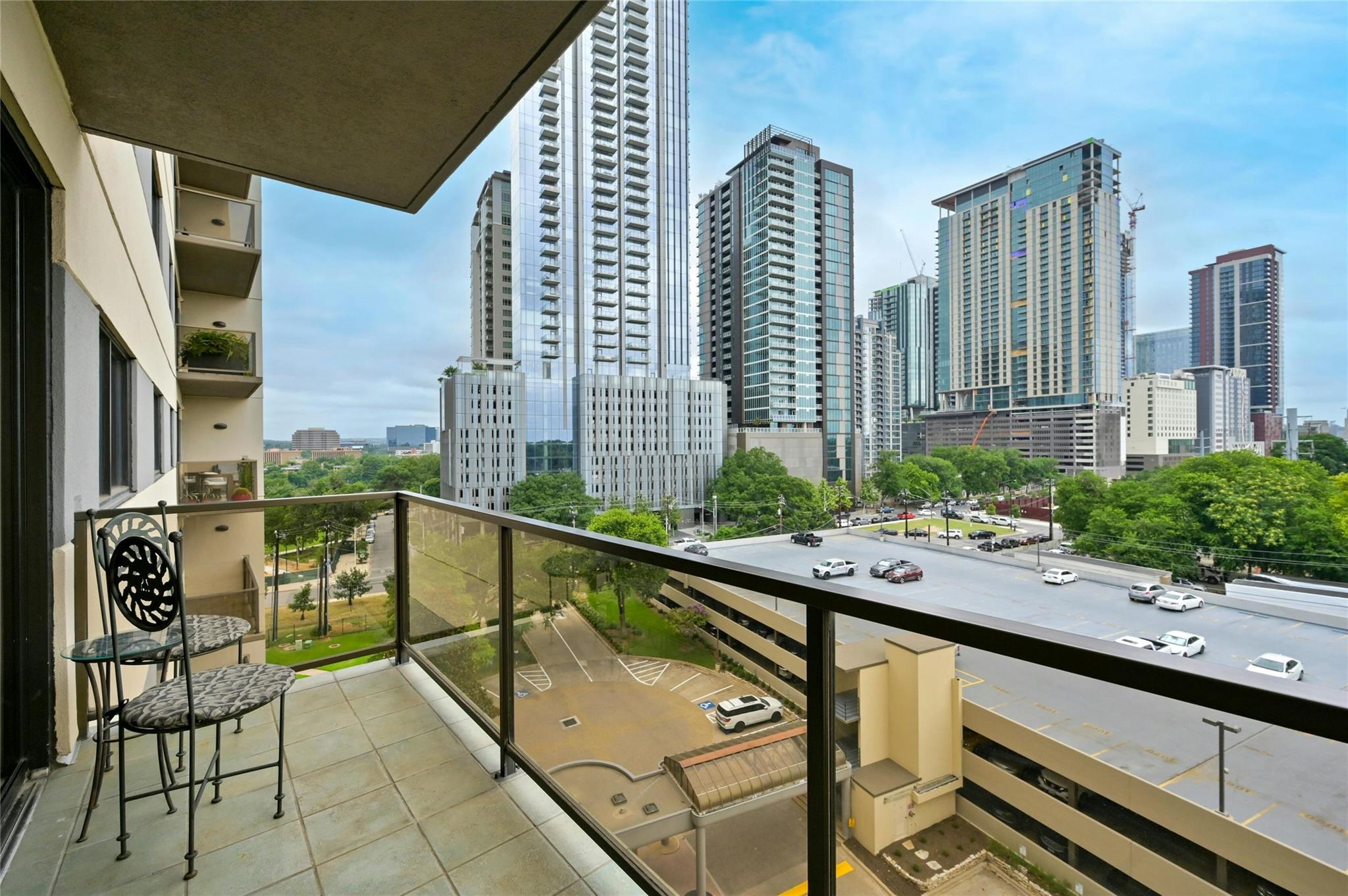 40 N Interstate Highway 35 Unit: 8C1