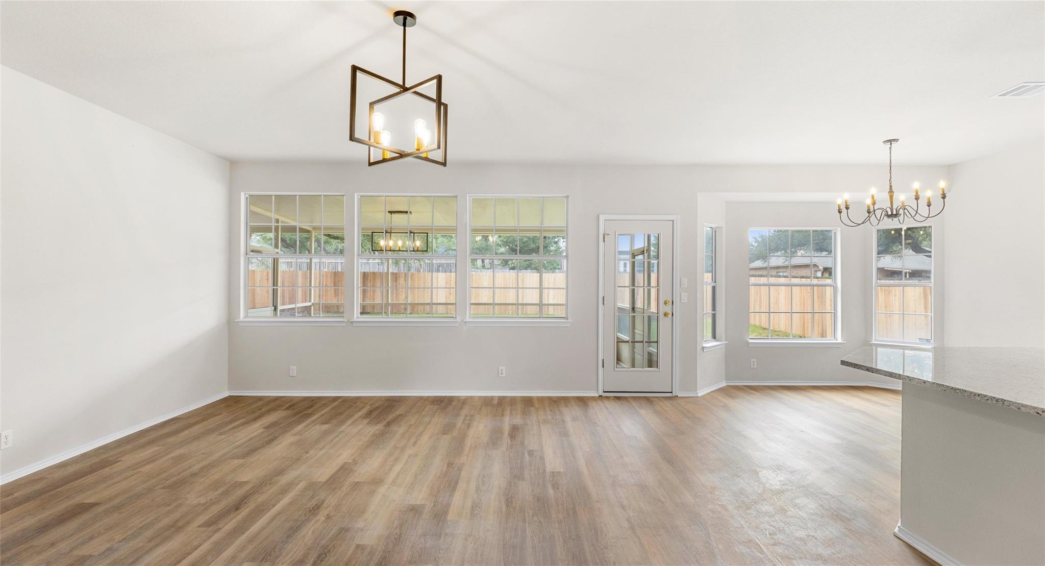 412 Tamara DR