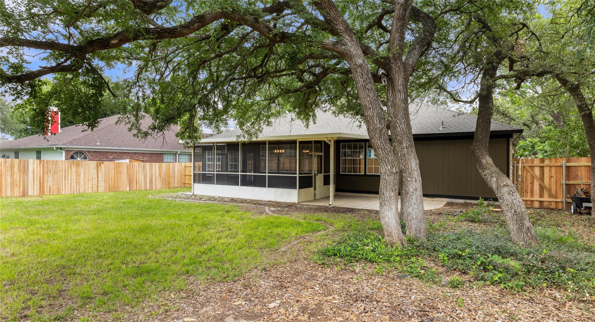 412 Tamara DR