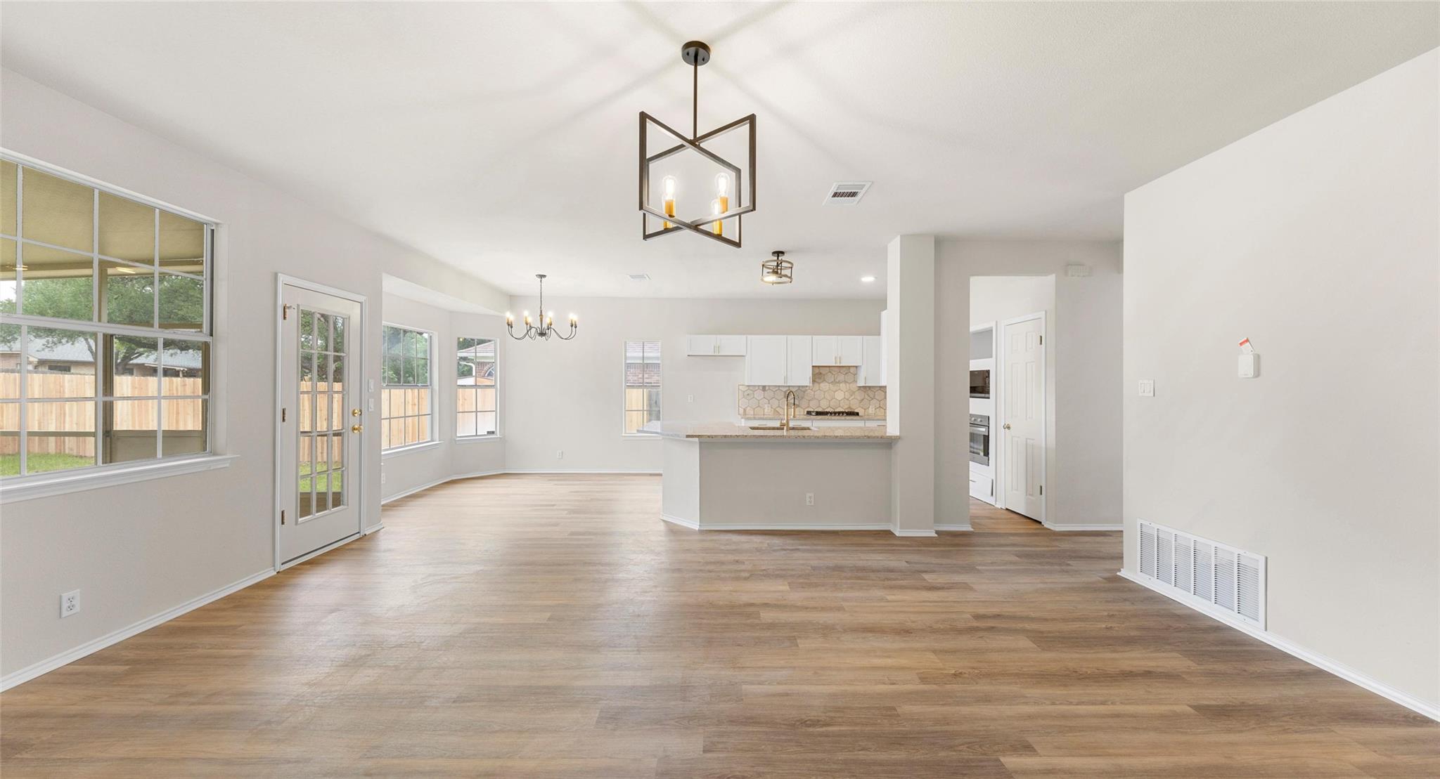 412 Tamara DR