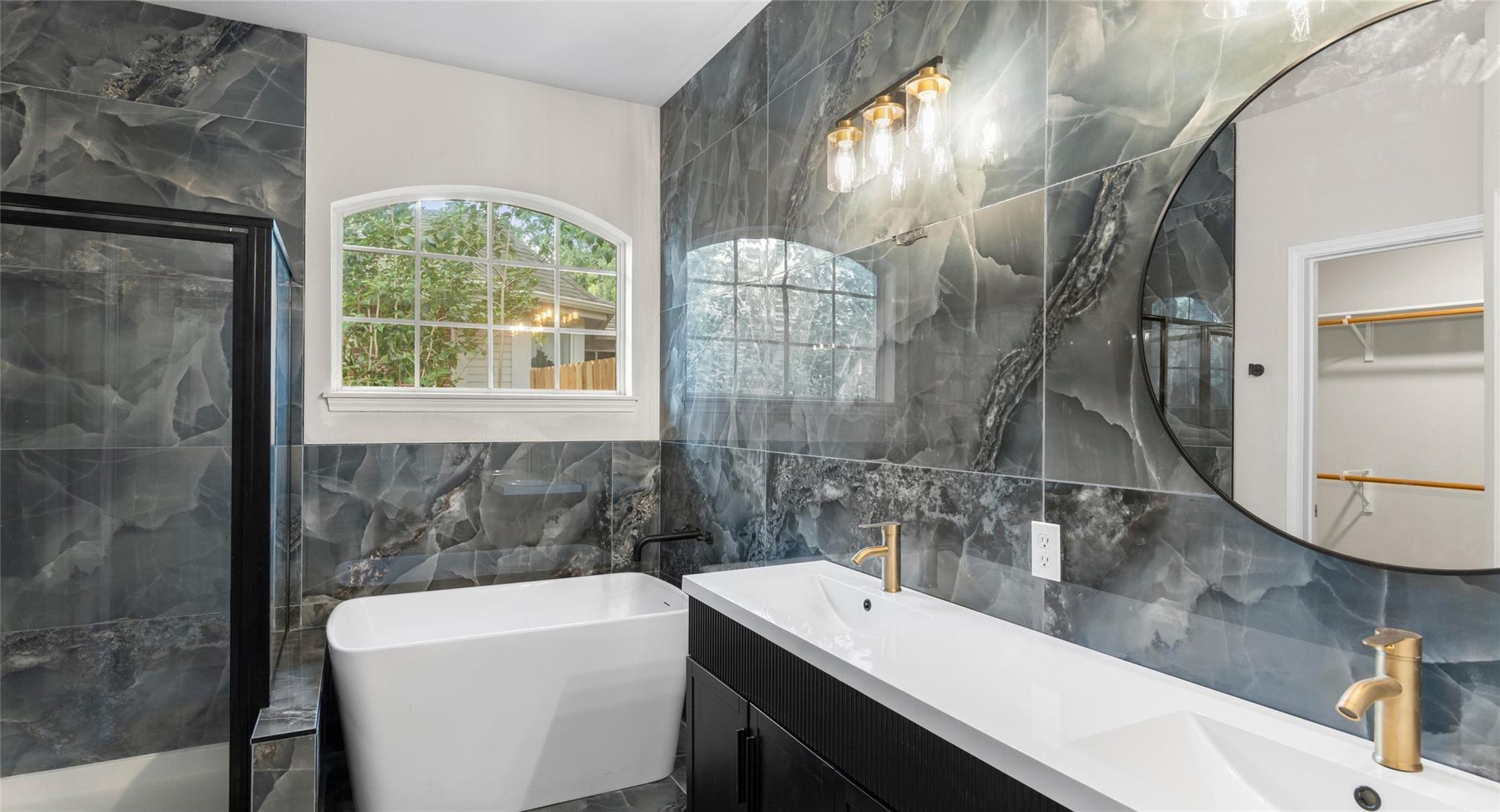 412 Tamara DR