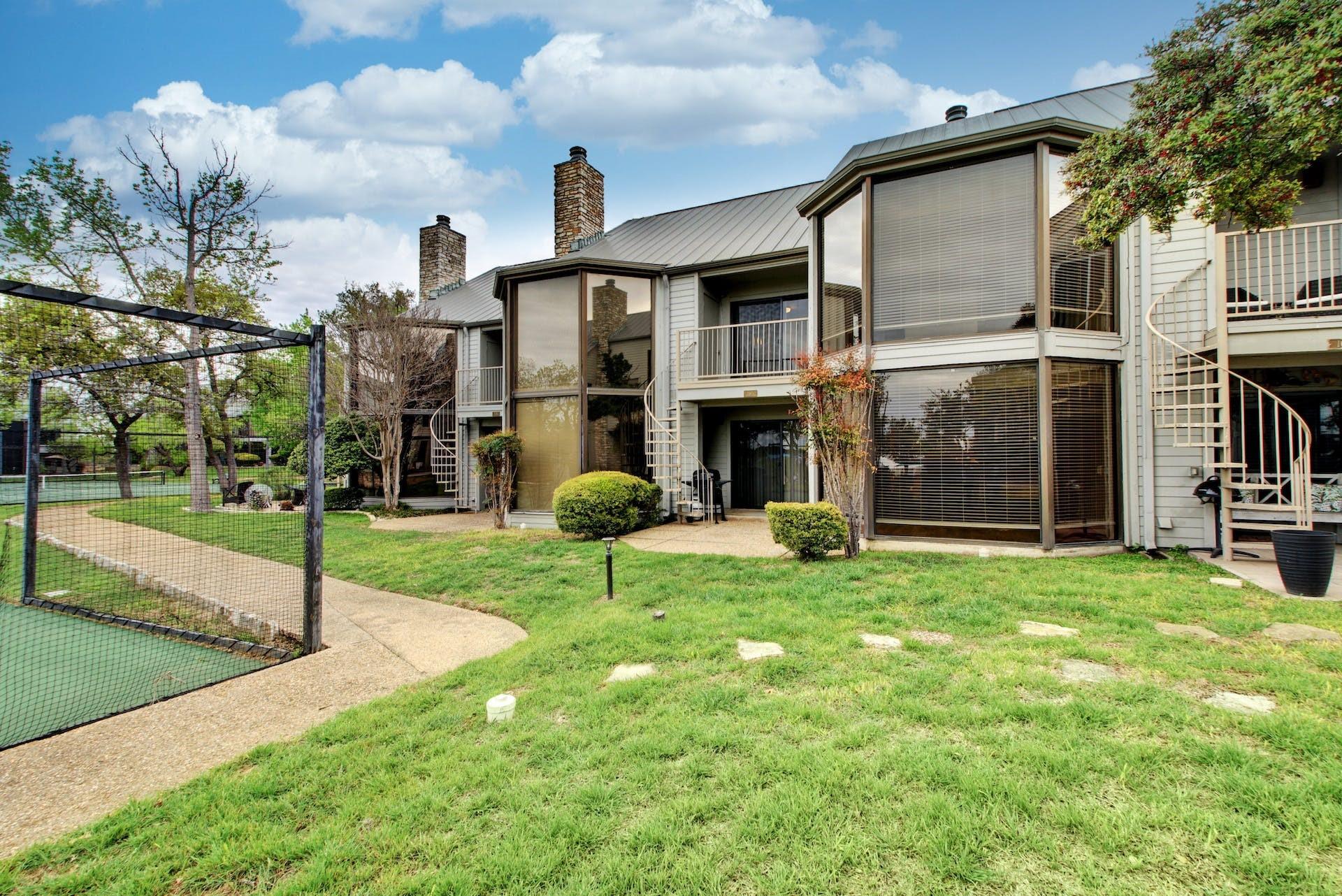 105 World Of Tennis SQ