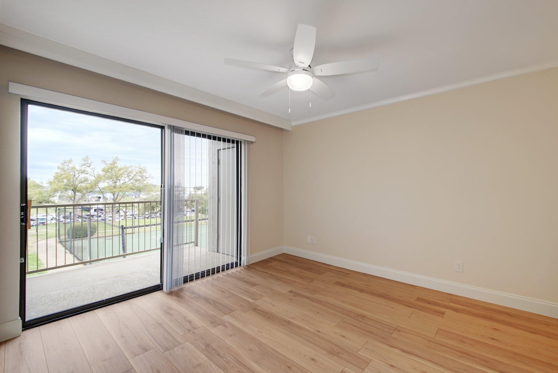 105 World Of Tennis SQ