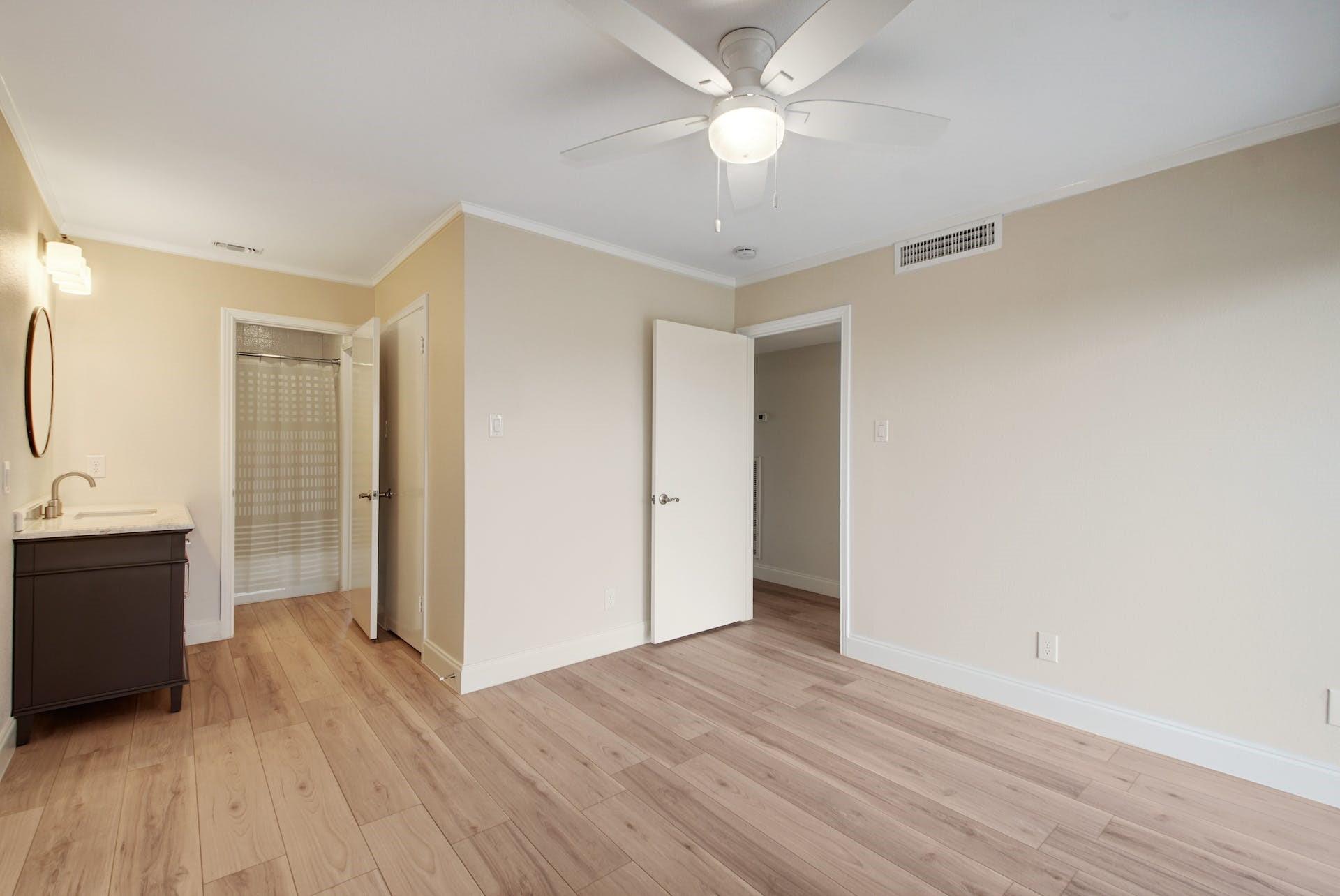 105 World Of Tennis SQ