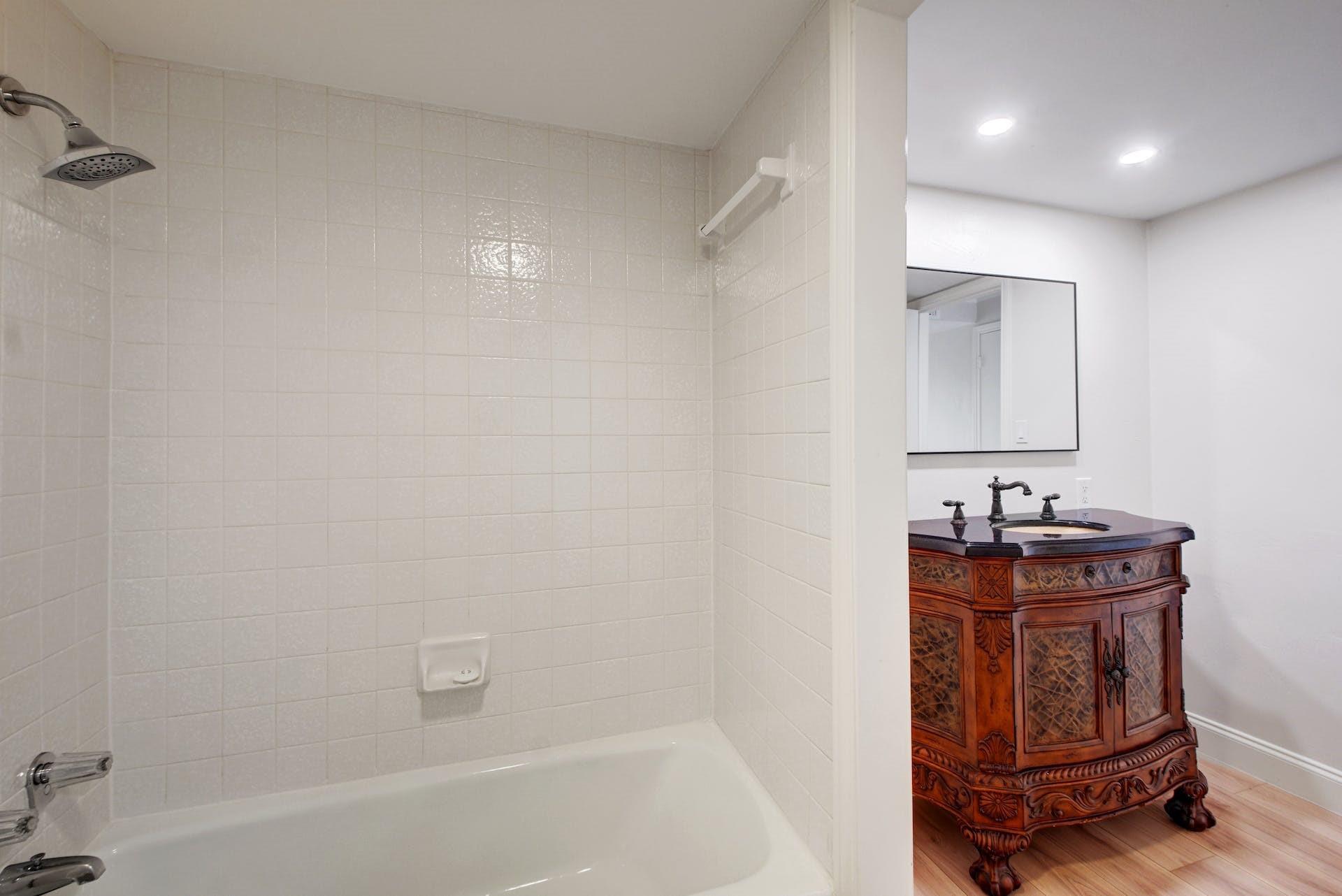 105 World Of Tennis SQ