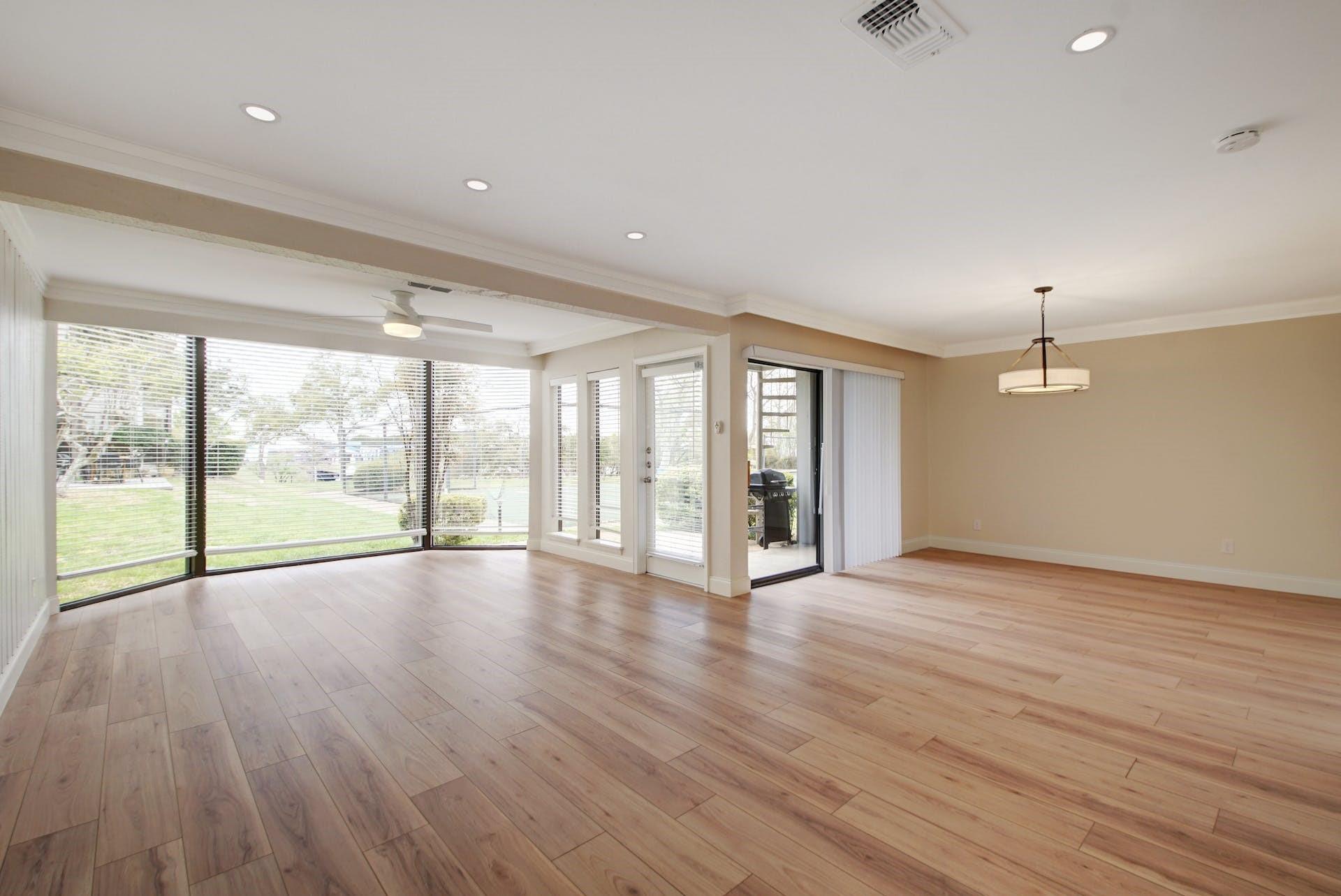 105 World Of Tennis SQ