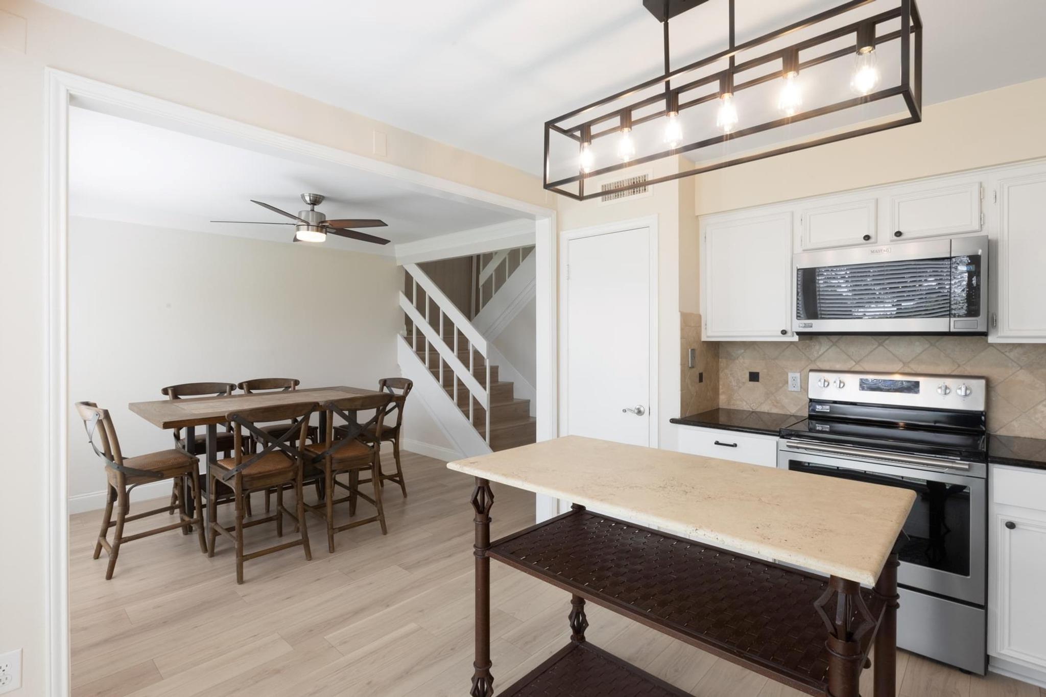 105 World Of Tennis SQ