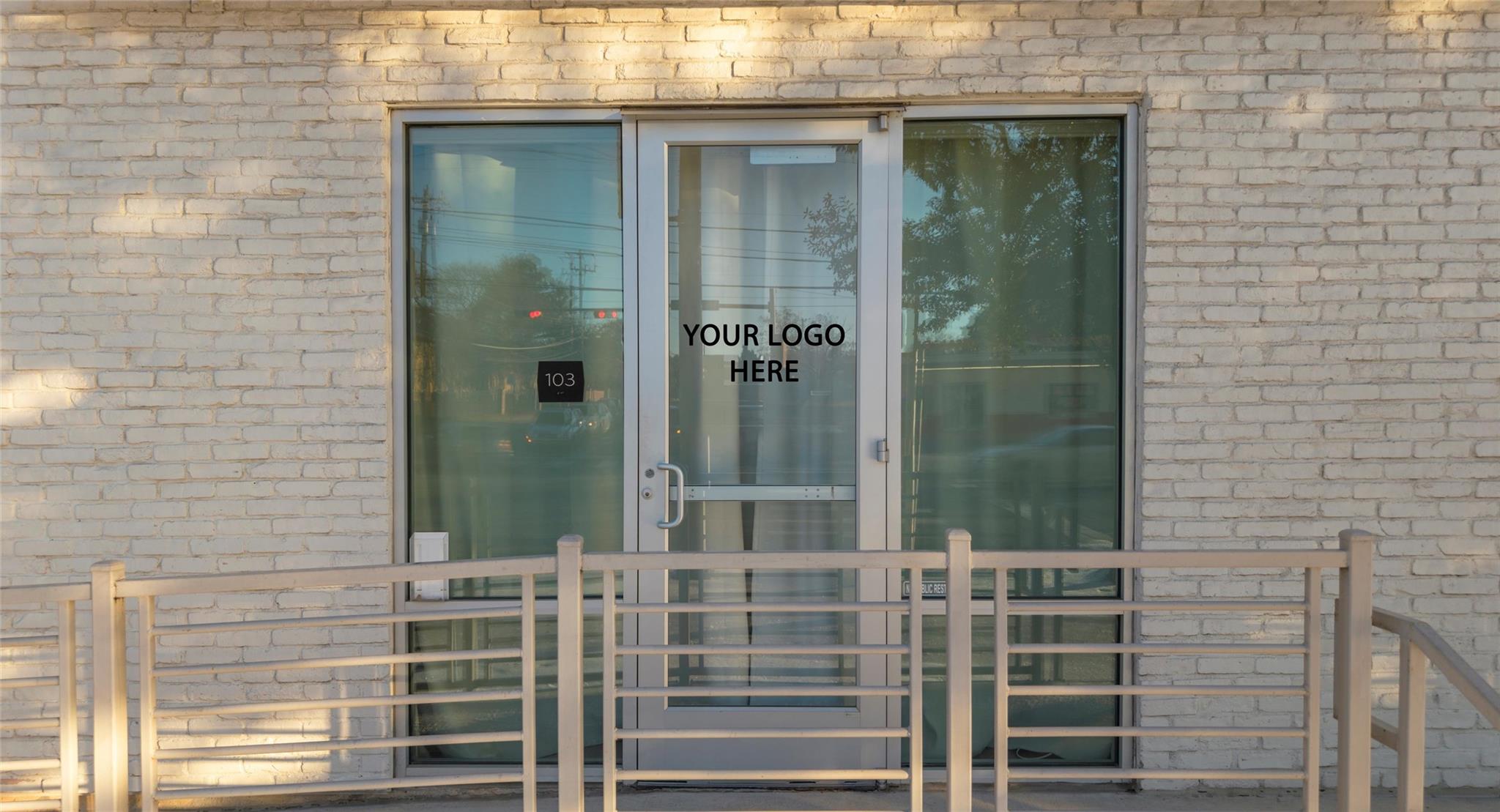 4361 S Congress Ave # 103