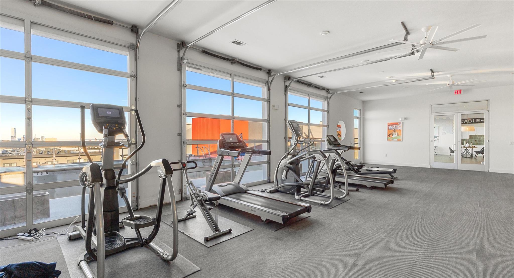 4361 S Congress Ave # 103