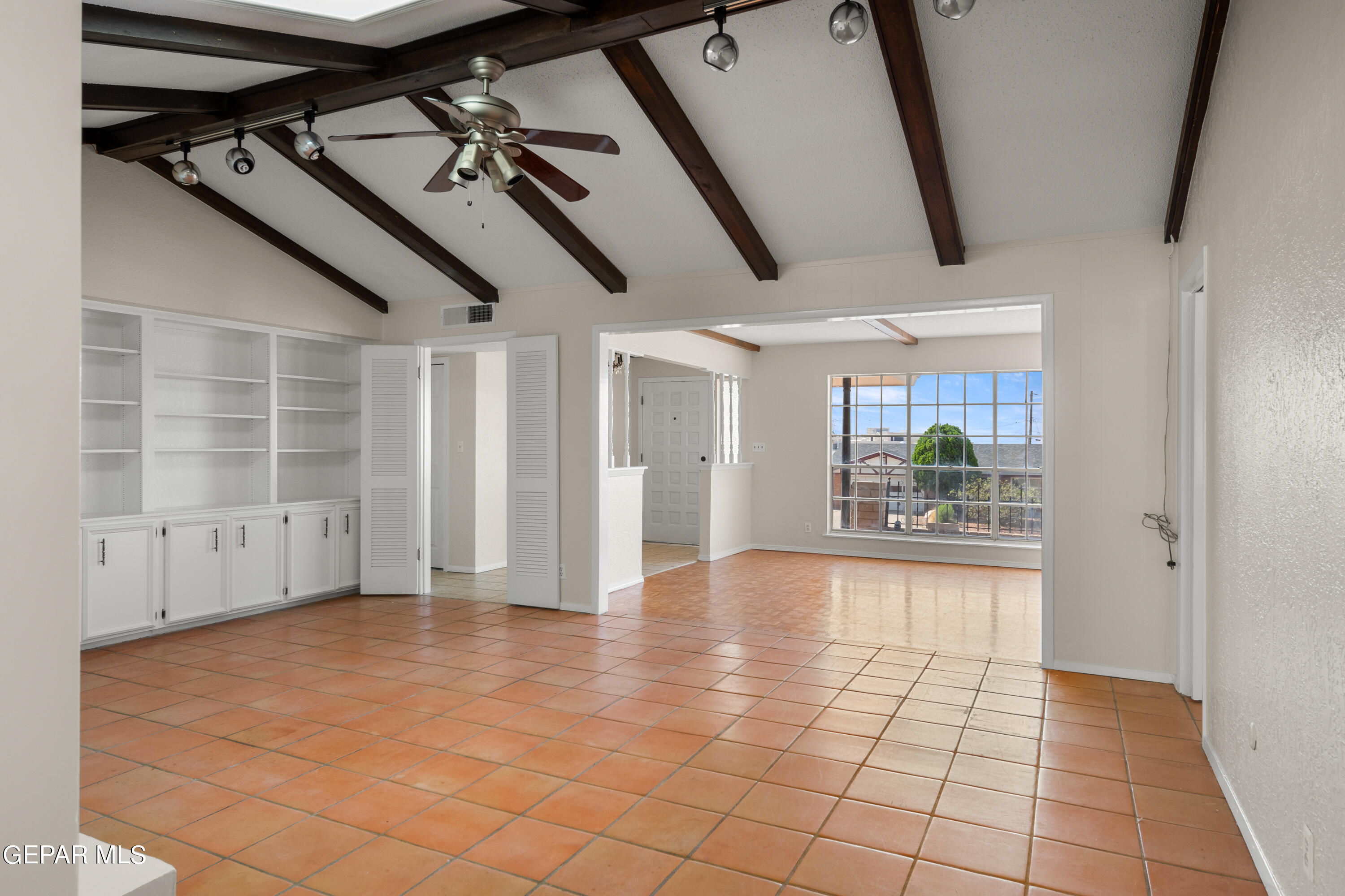 1417 MURCHISON Drive