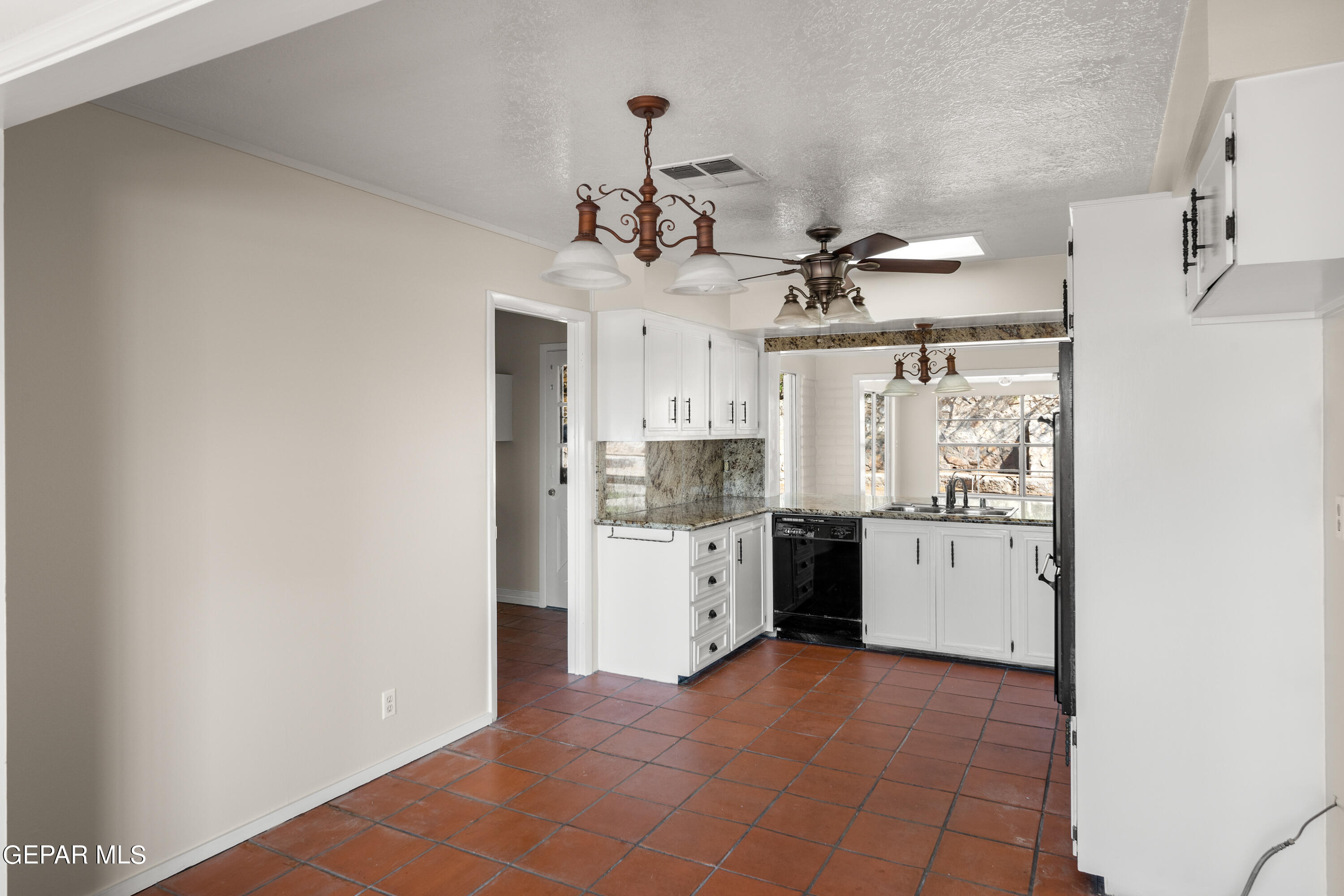 1417 MURCHISON Drive