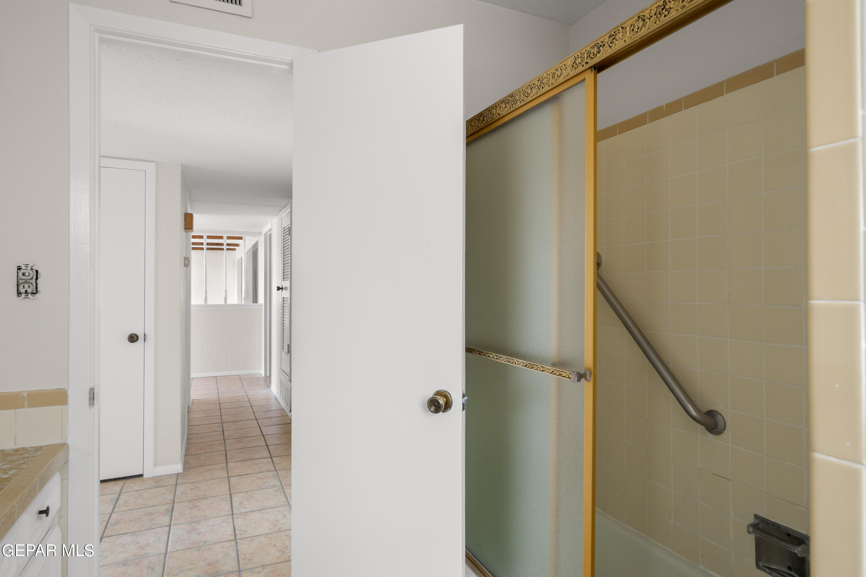 1417 MURCHISON Drive