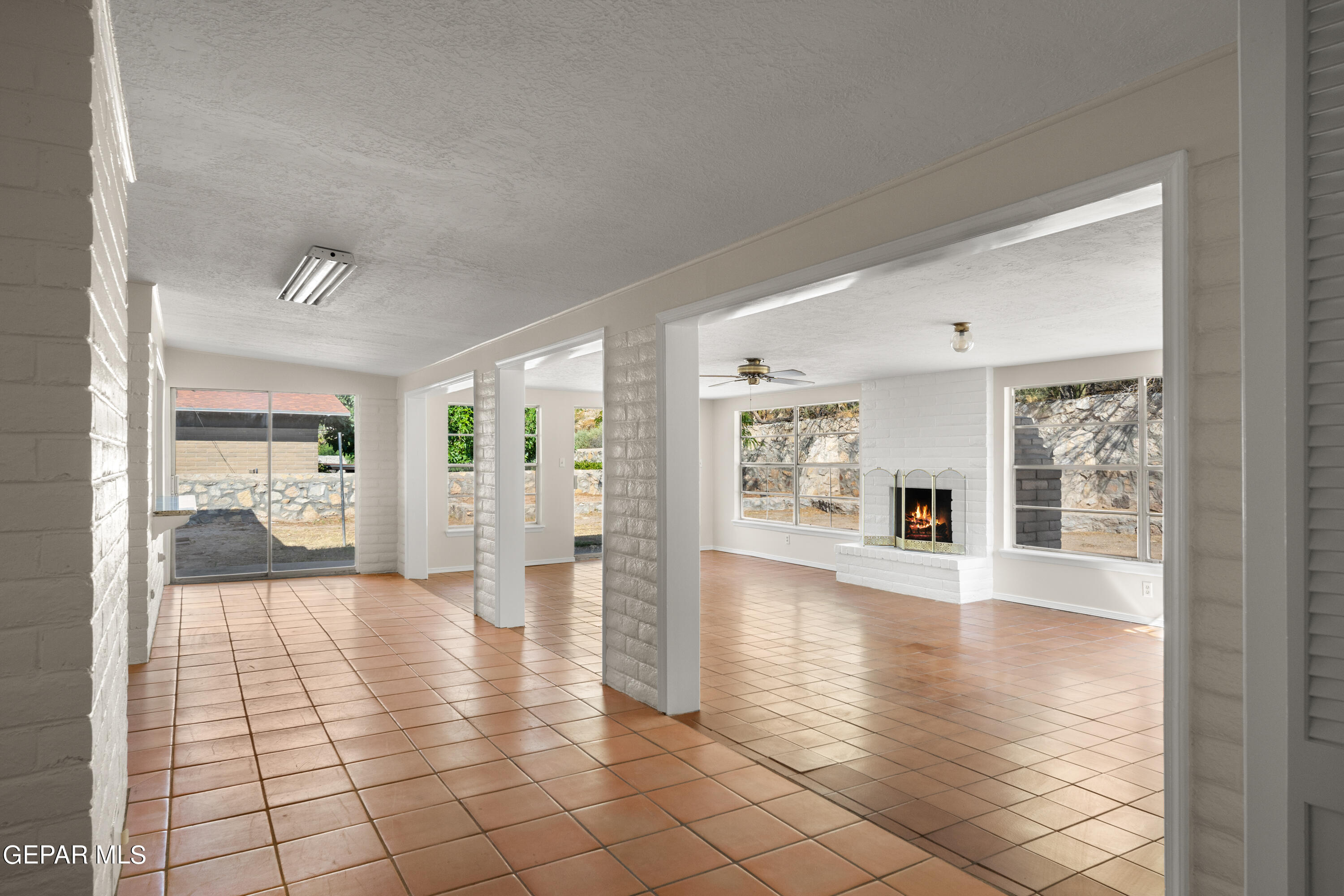 1417 MURCHISON Drive