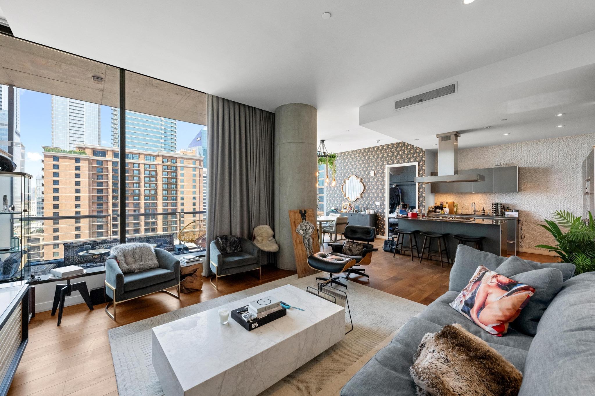 210 Lavaca ST # 1911, Austin Unit: 1911