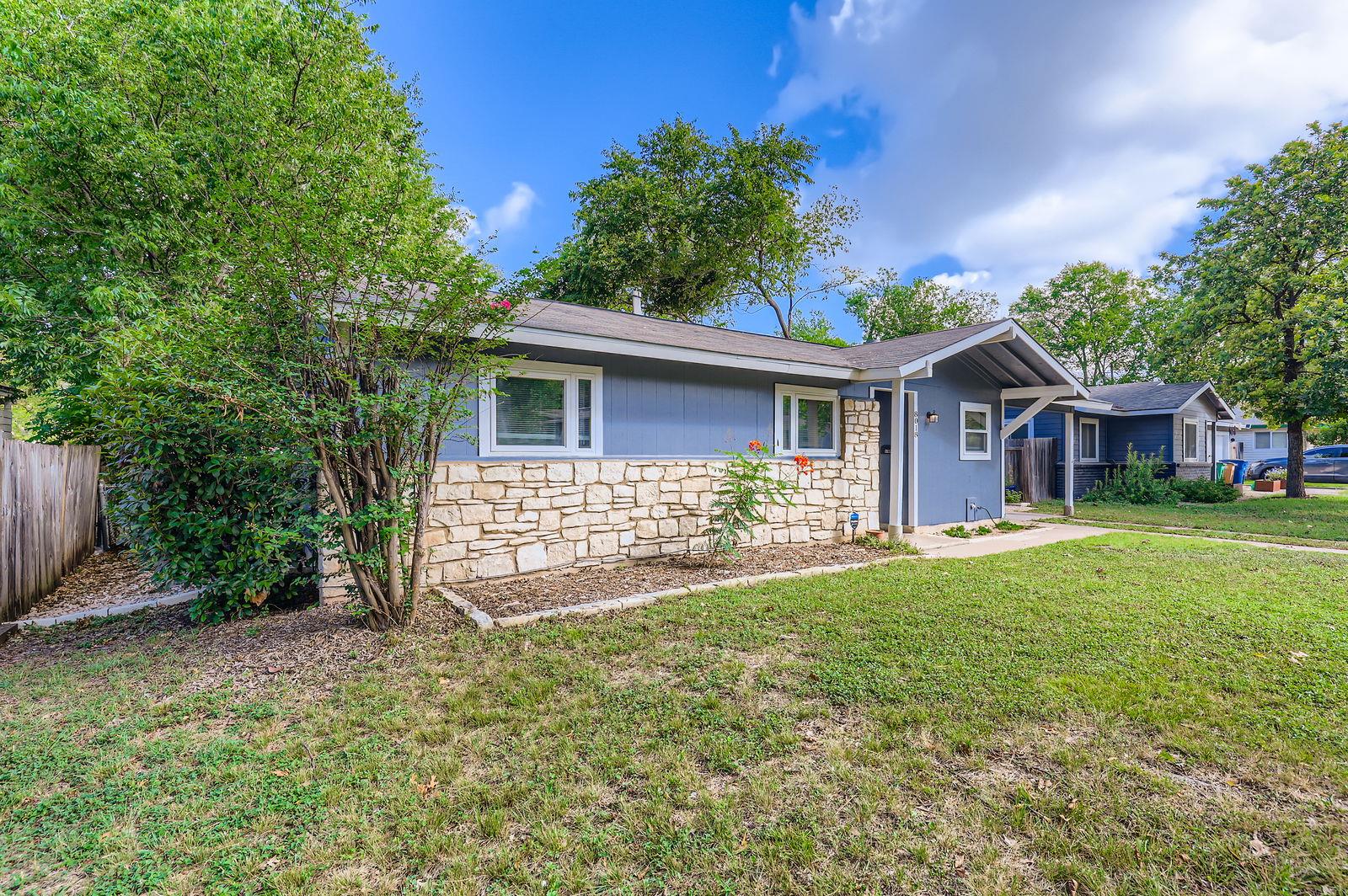 8018 Rockwood LN