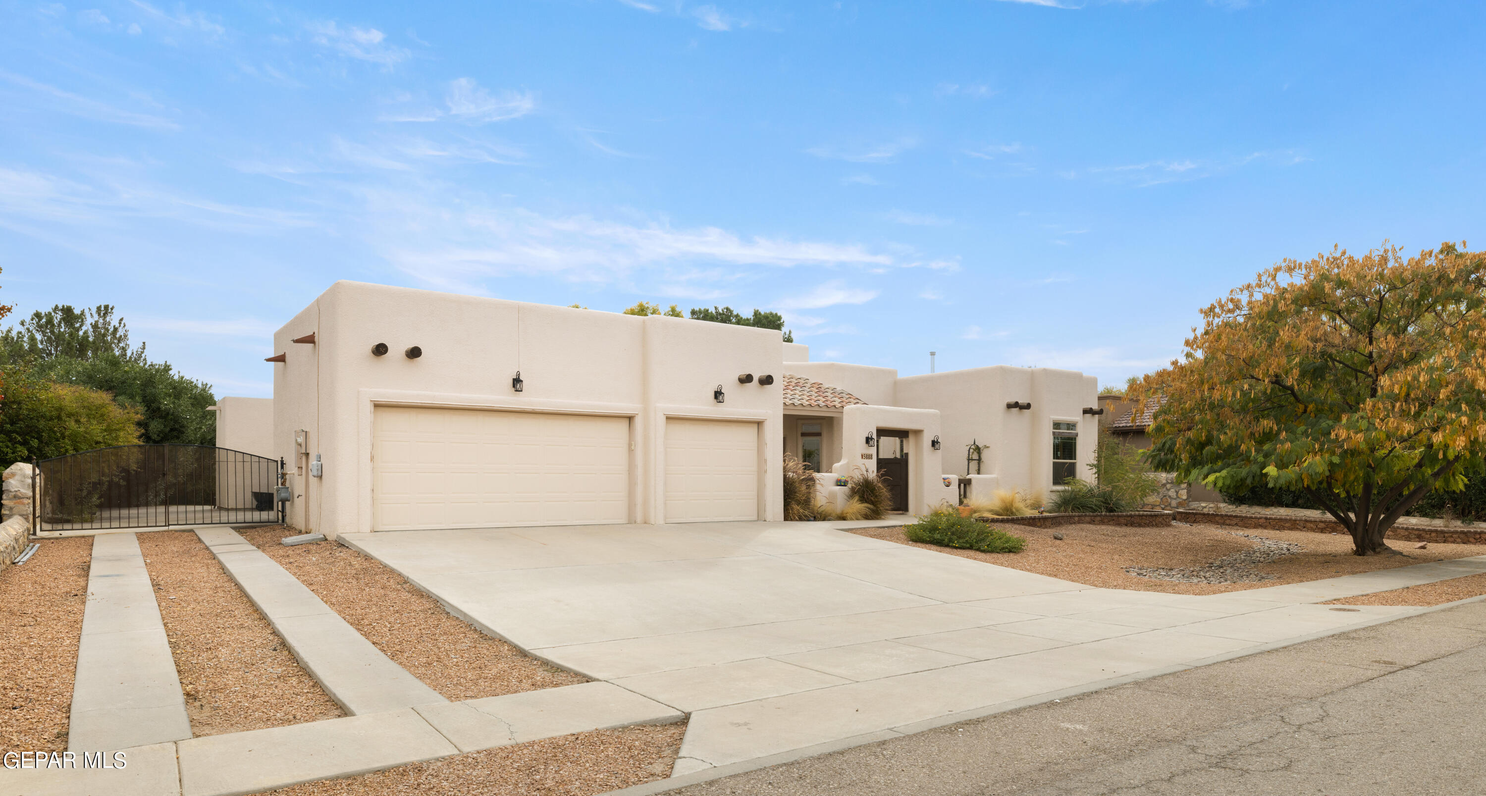 5888 OSCAR PEREZ Avenue