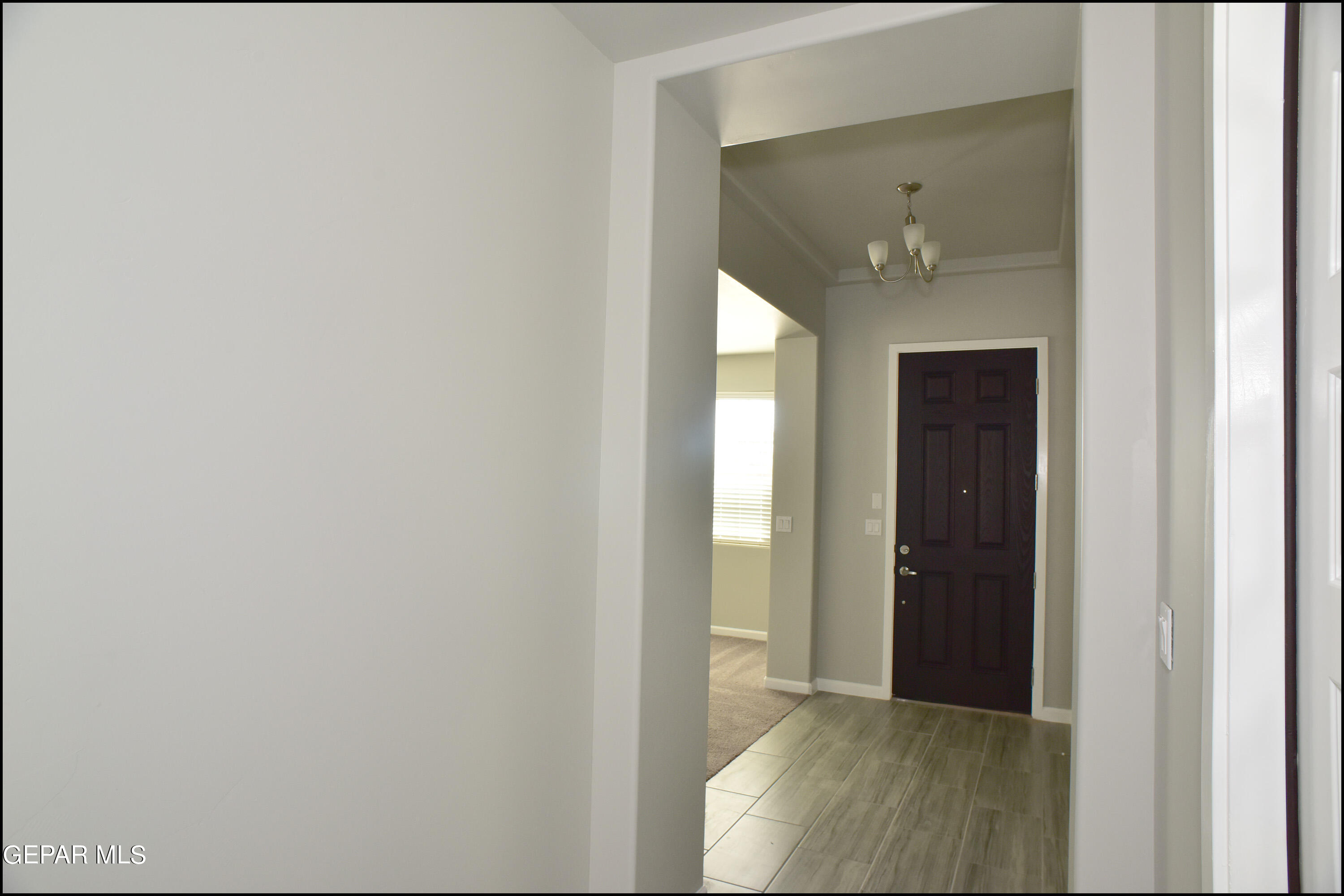 13623 LAWKLAND Street