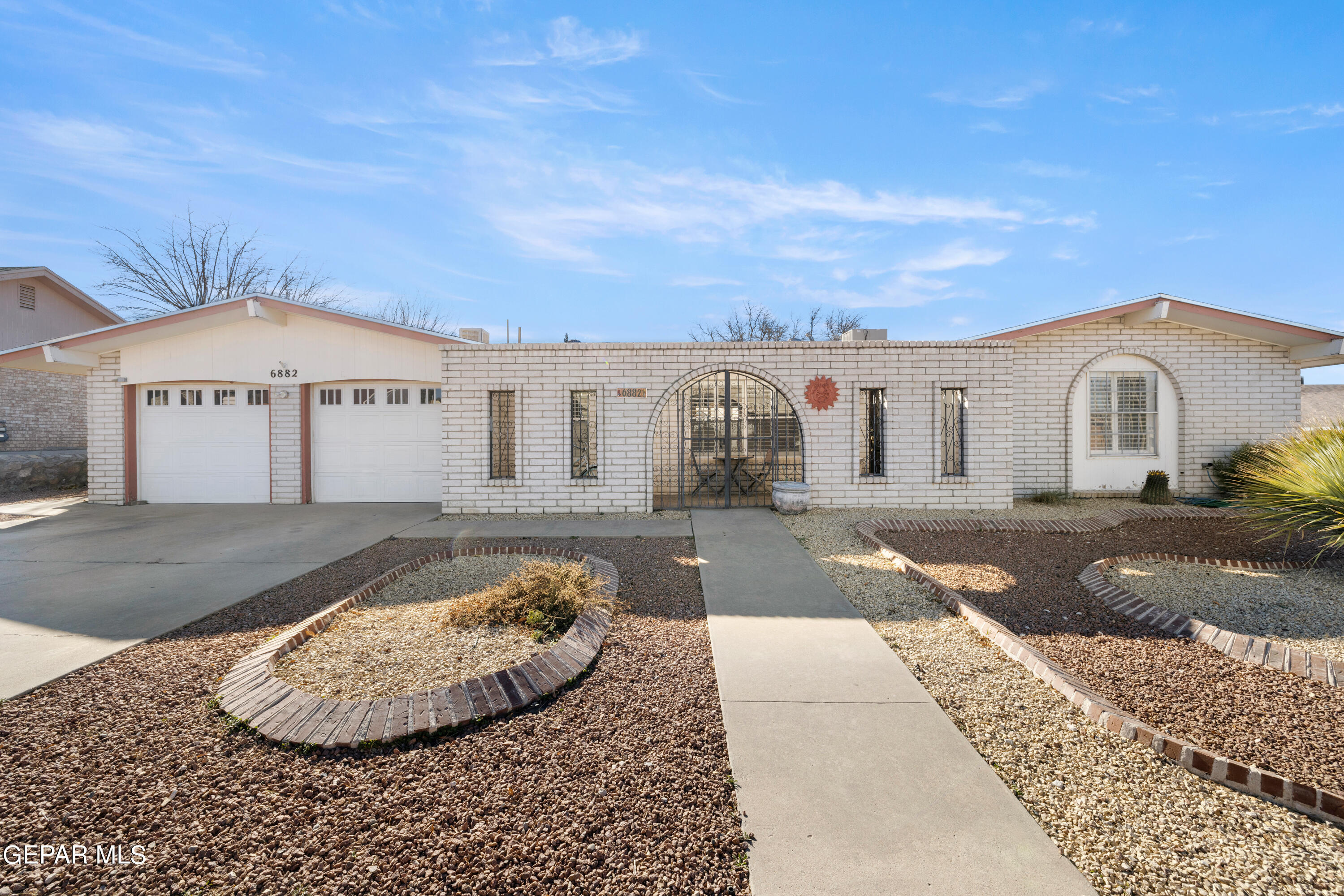 6882 OVEJA Avenue