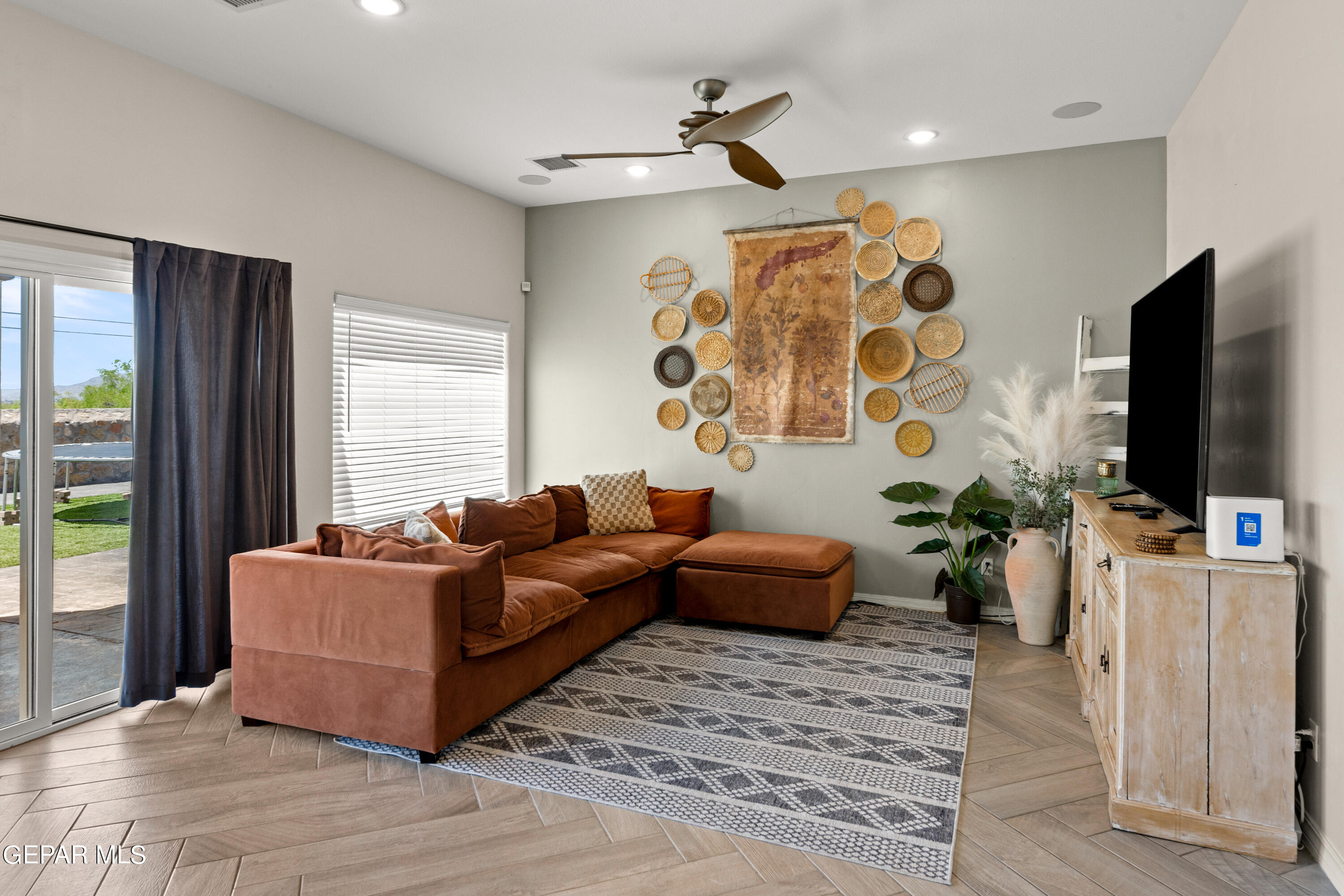 12040 MESQUITE RIVER Drive