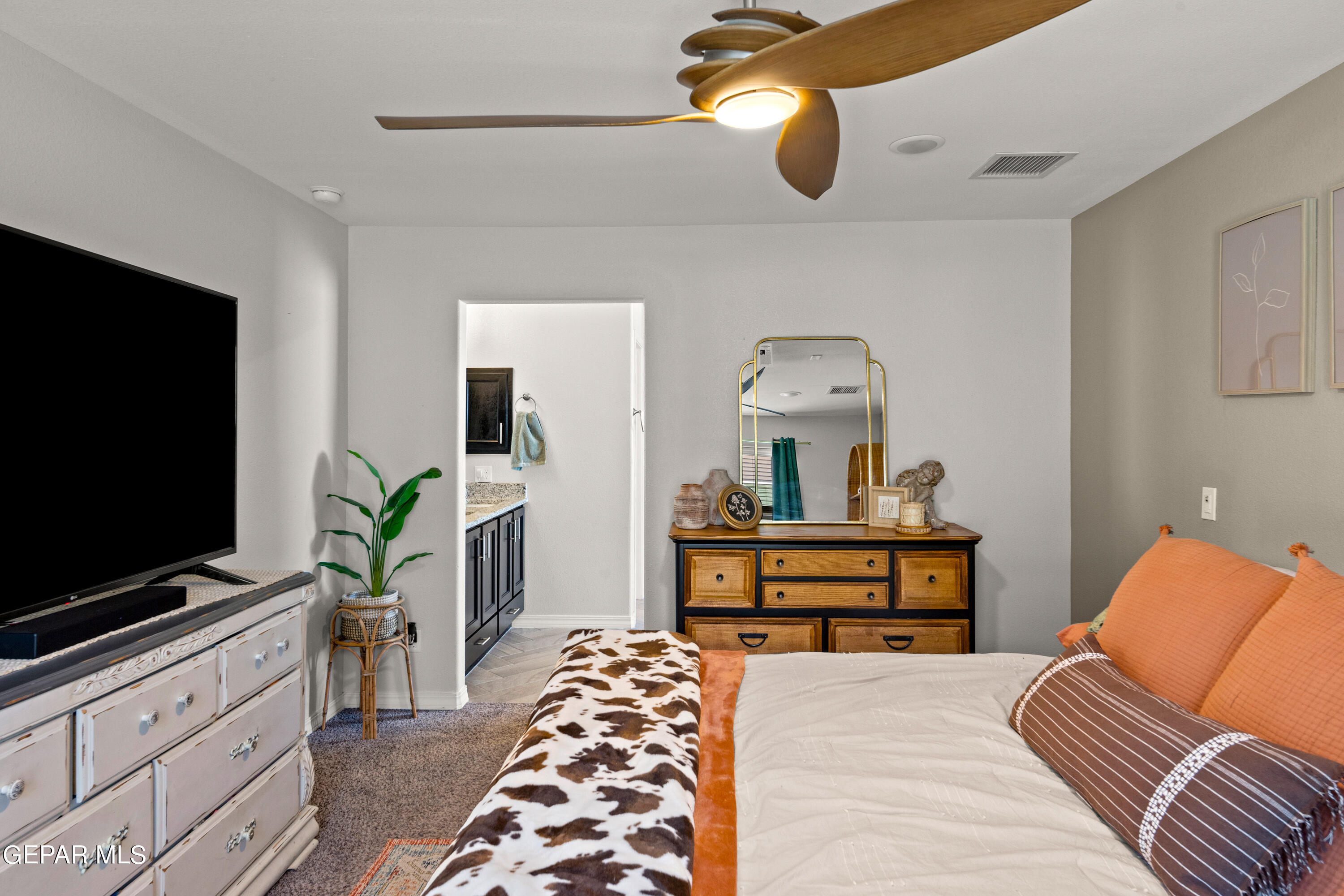 12040 MESQUITE RIVER Drive