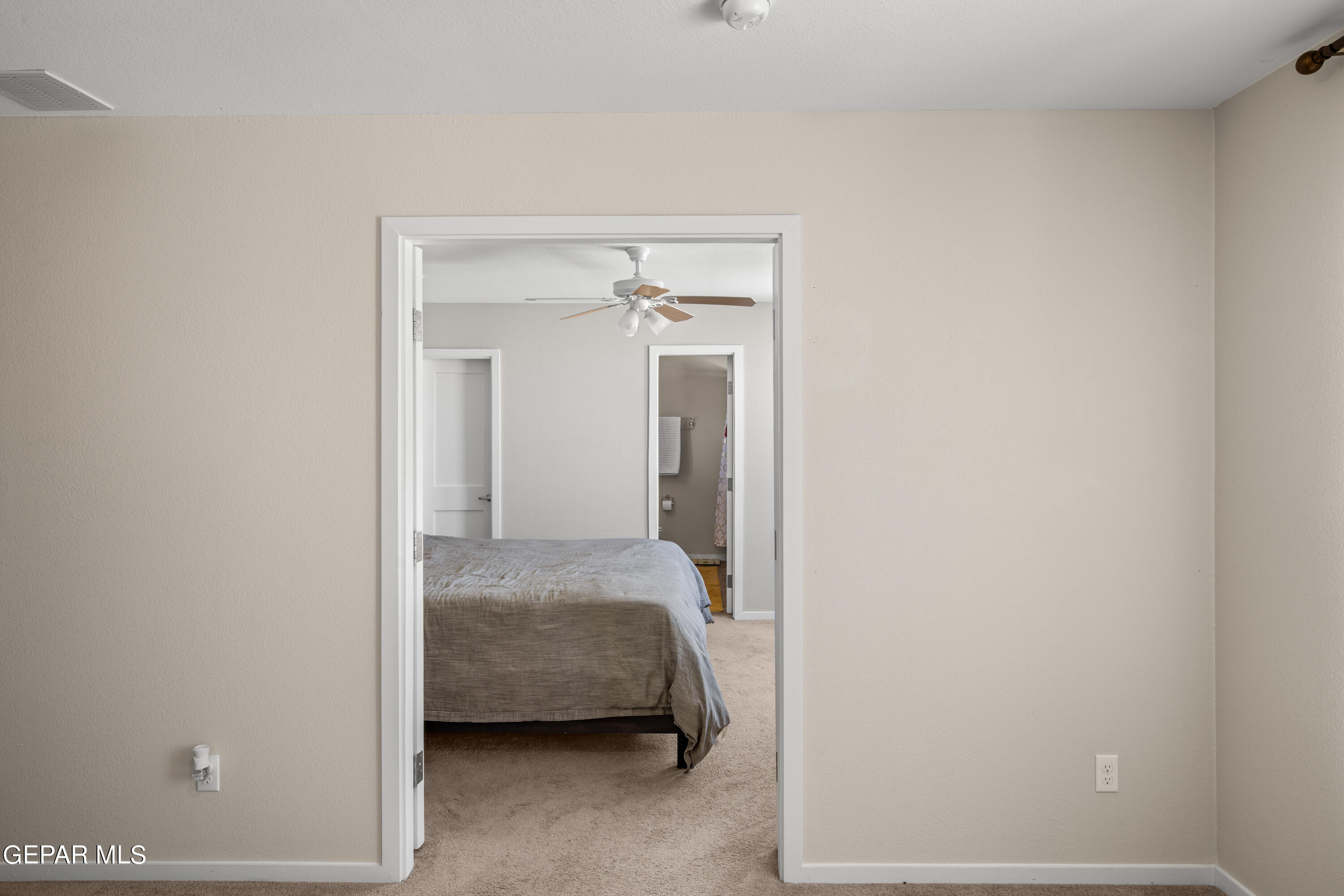 4200 Camelot Heights Drive, 17