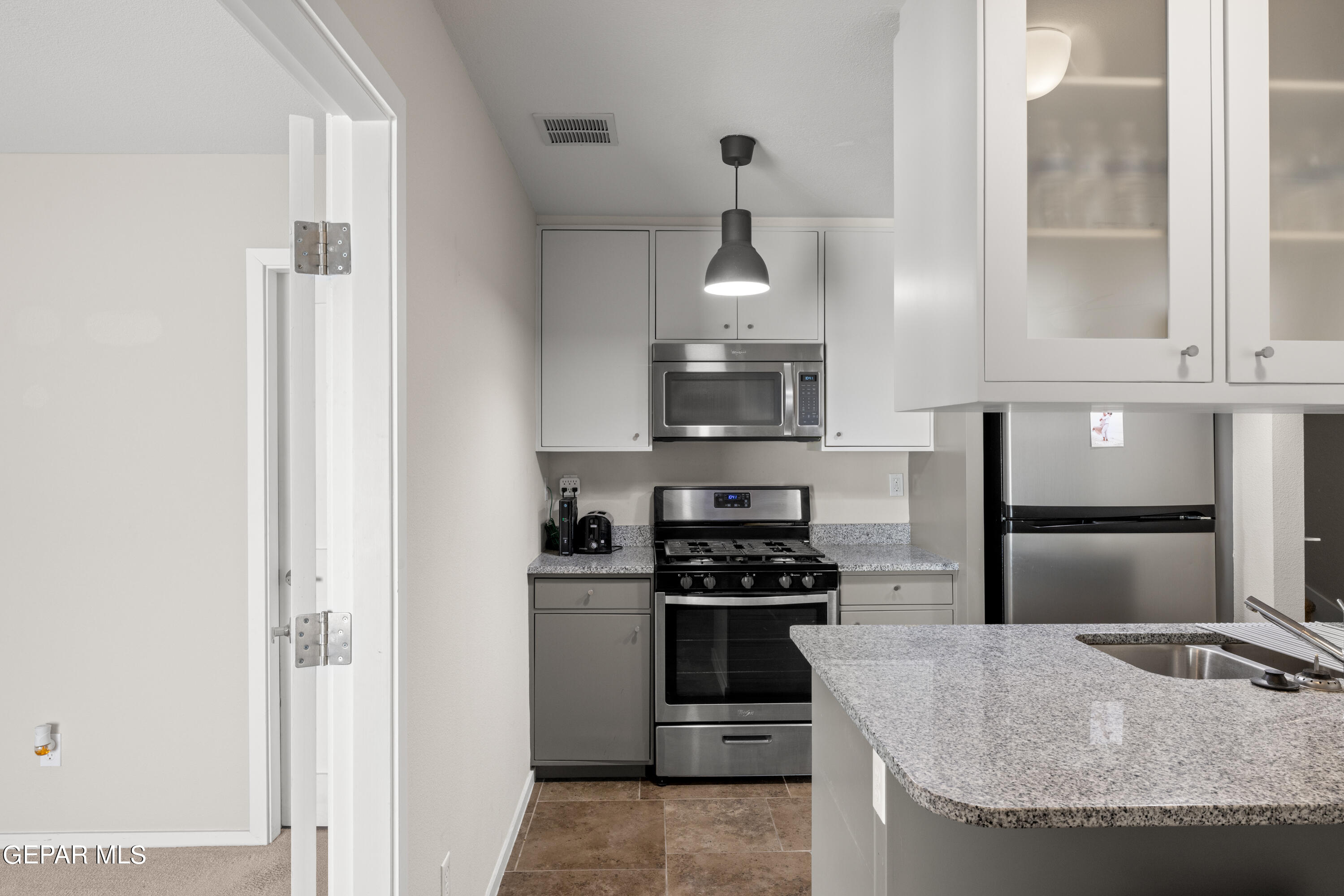 4200 Camelot Heights Drive, 17