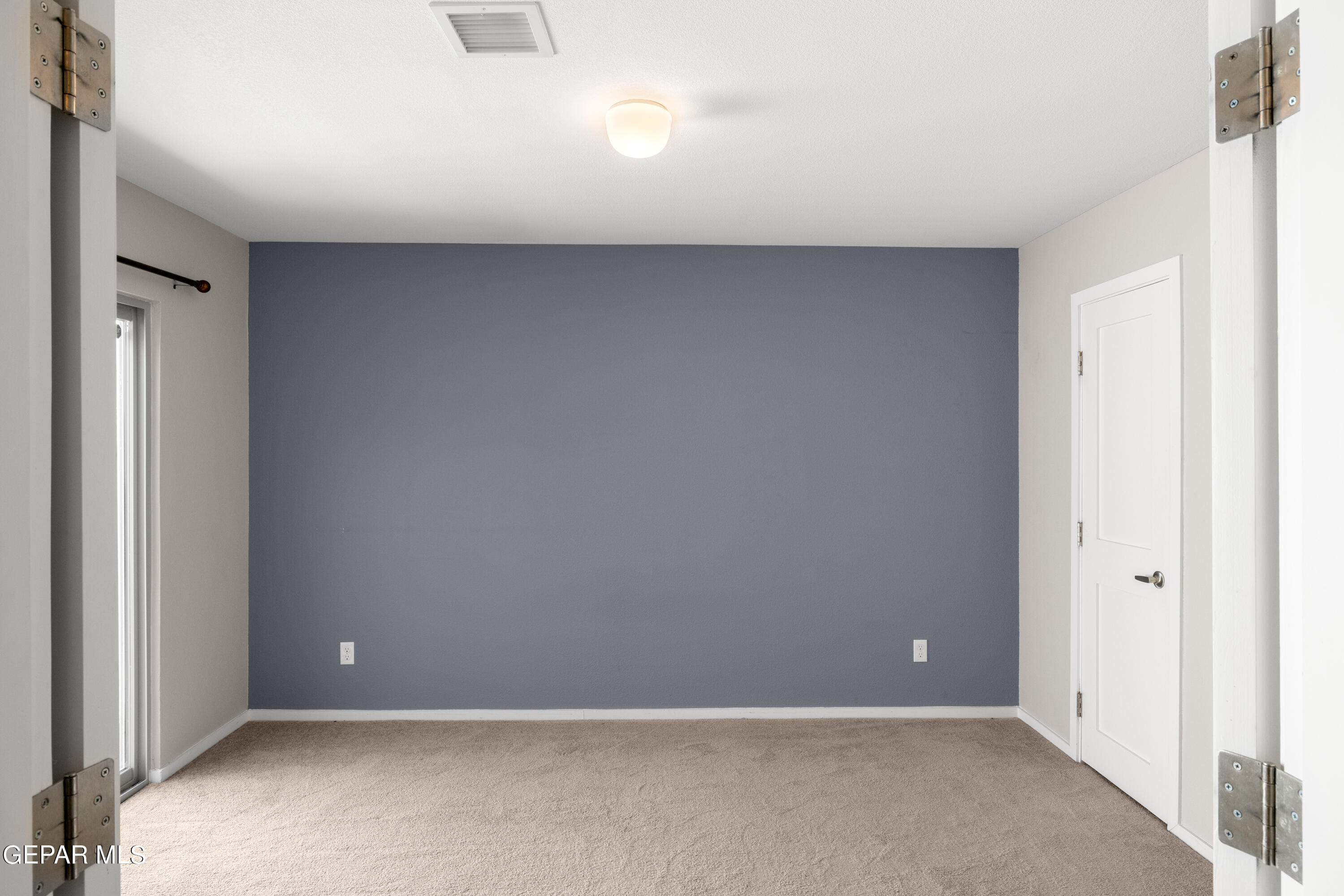 4200 Camelot Heights Drive, 17